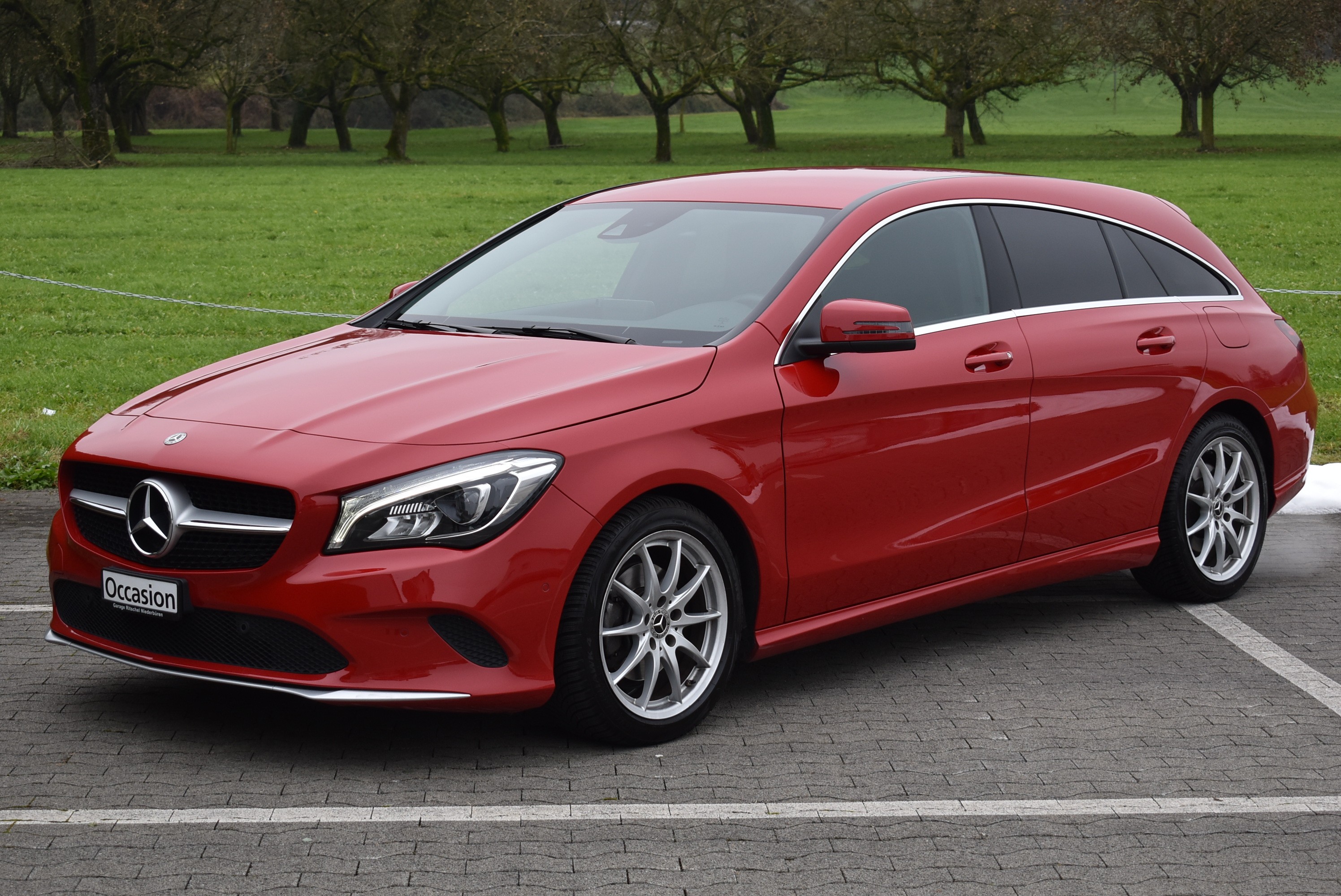 MERCEDES-BENZ CLA Shooting Brake 200 d Urban 4Matic 7G-DCT