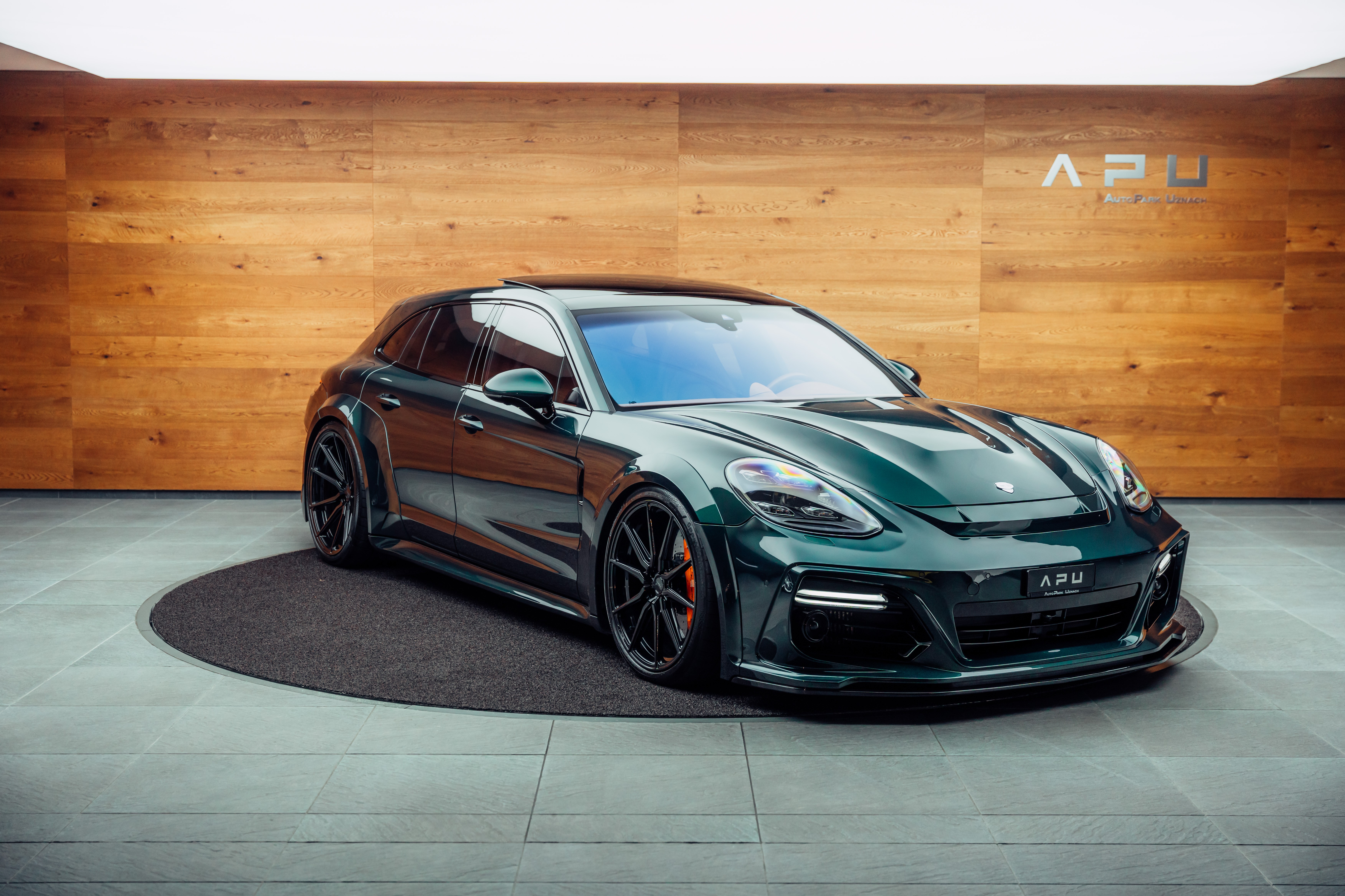 PORSCHE Panamera Turbo Sport Turismo TECHART Grand GT PDK