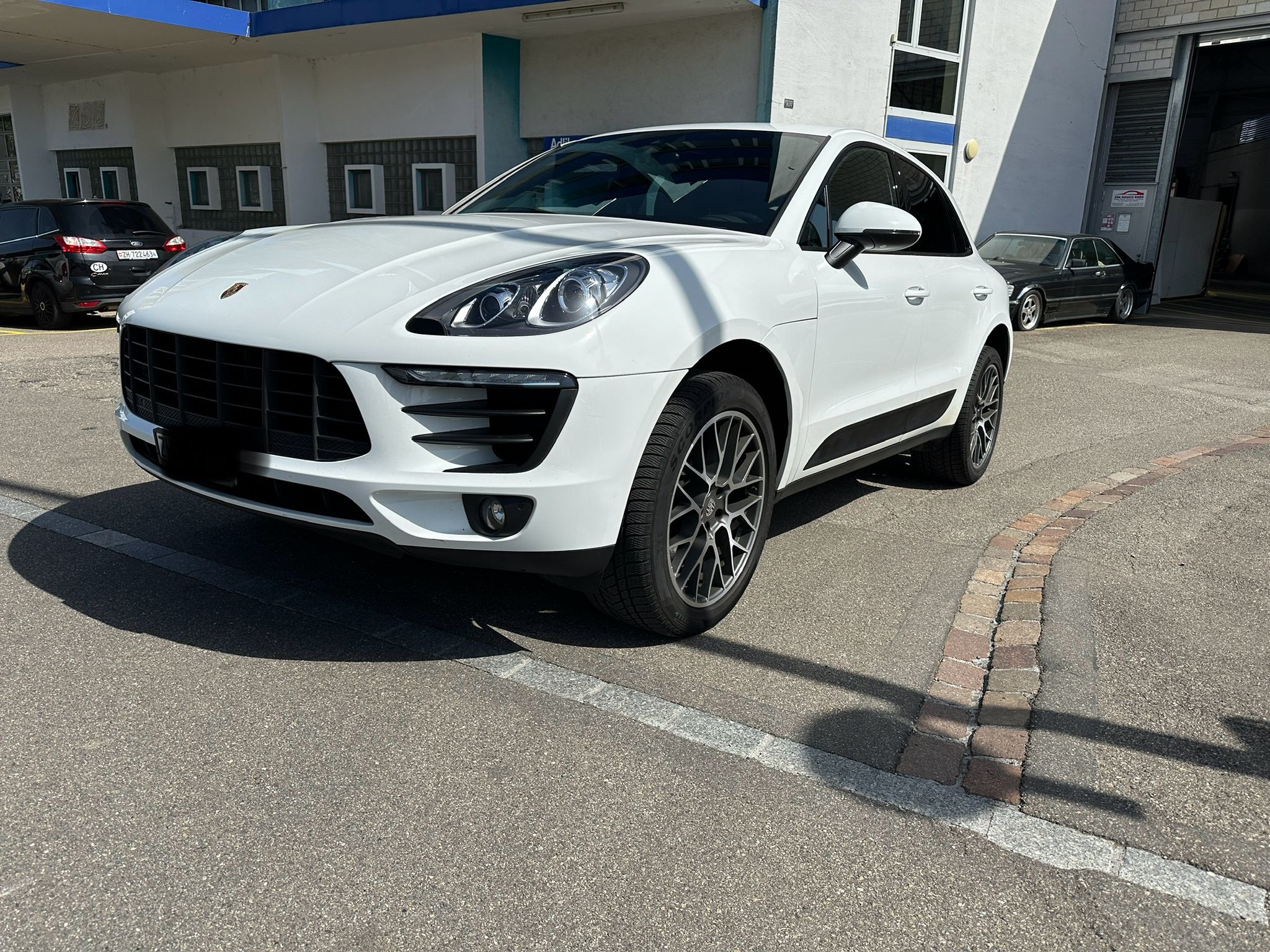 PORSCHE Macan PDK