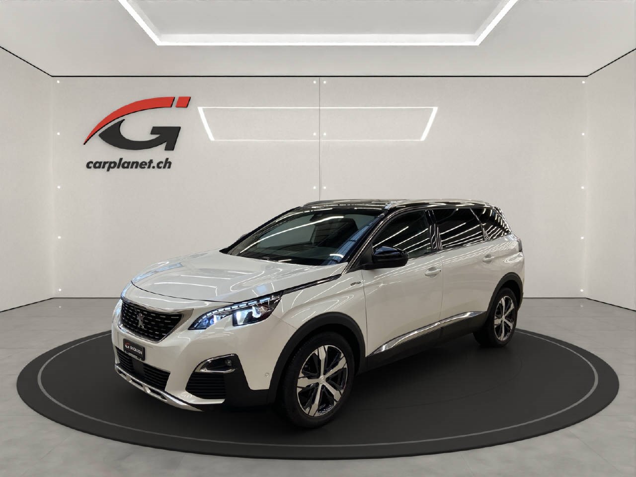 PEUGEOT 5008 1.6 PureTech GT Line