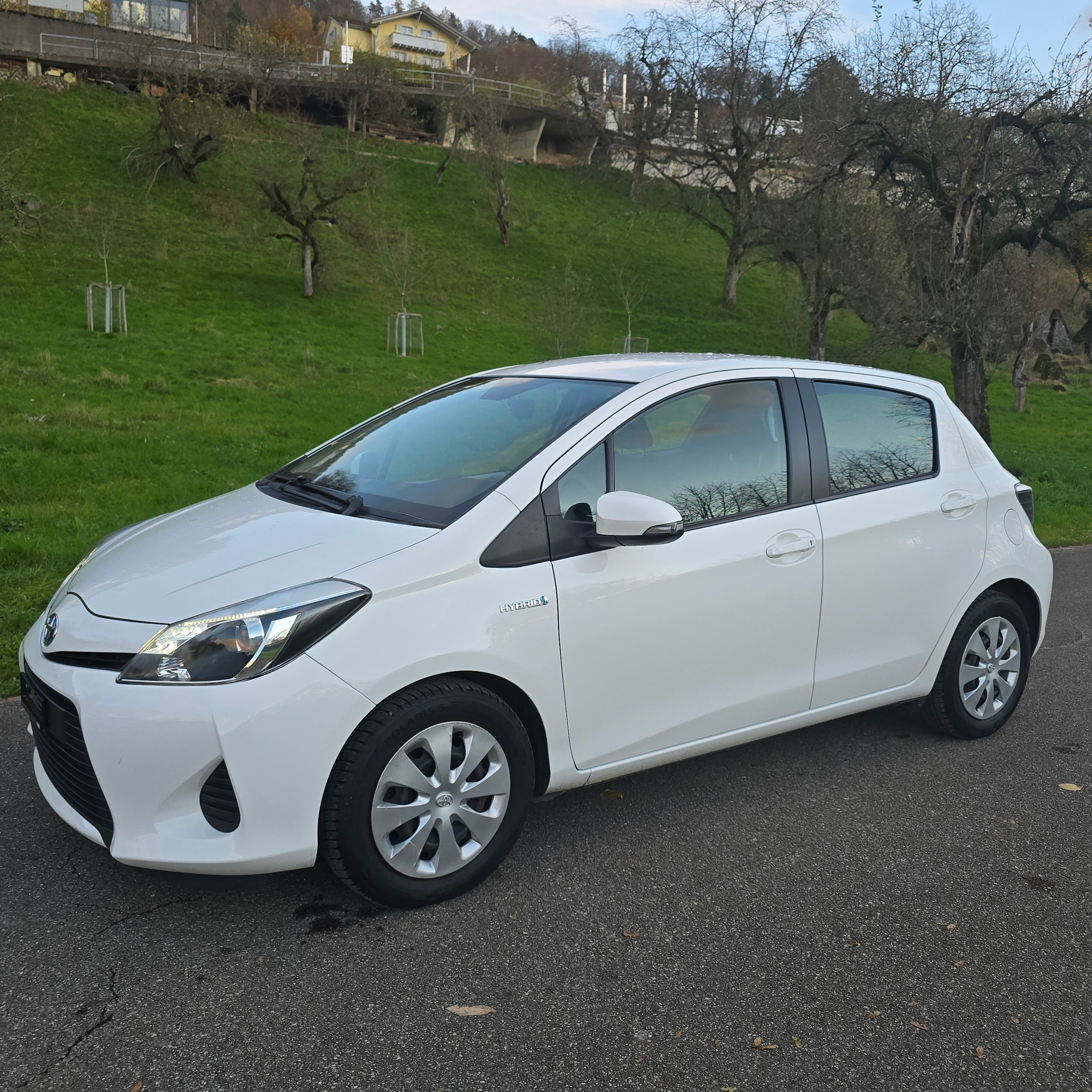 TOYOTA Yaris 1.5 VVT-i Hybrid Luna CVT