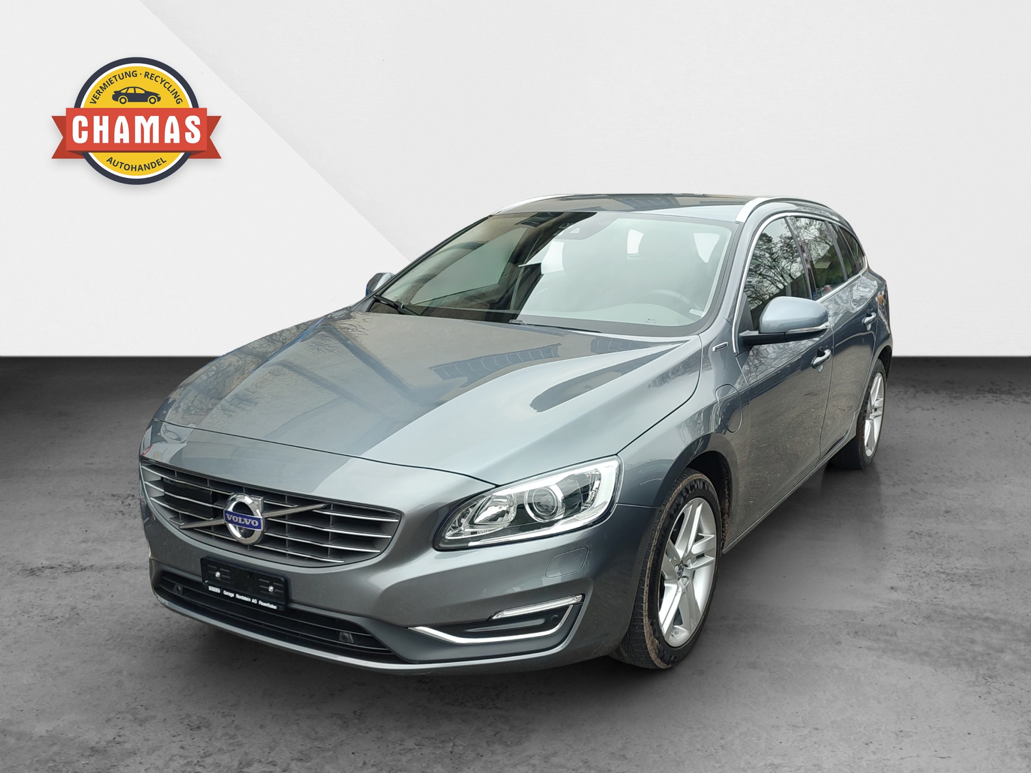 VOLVO V60 D6 AWD Plug-in Hybrid Momentum Dynamic Edition A