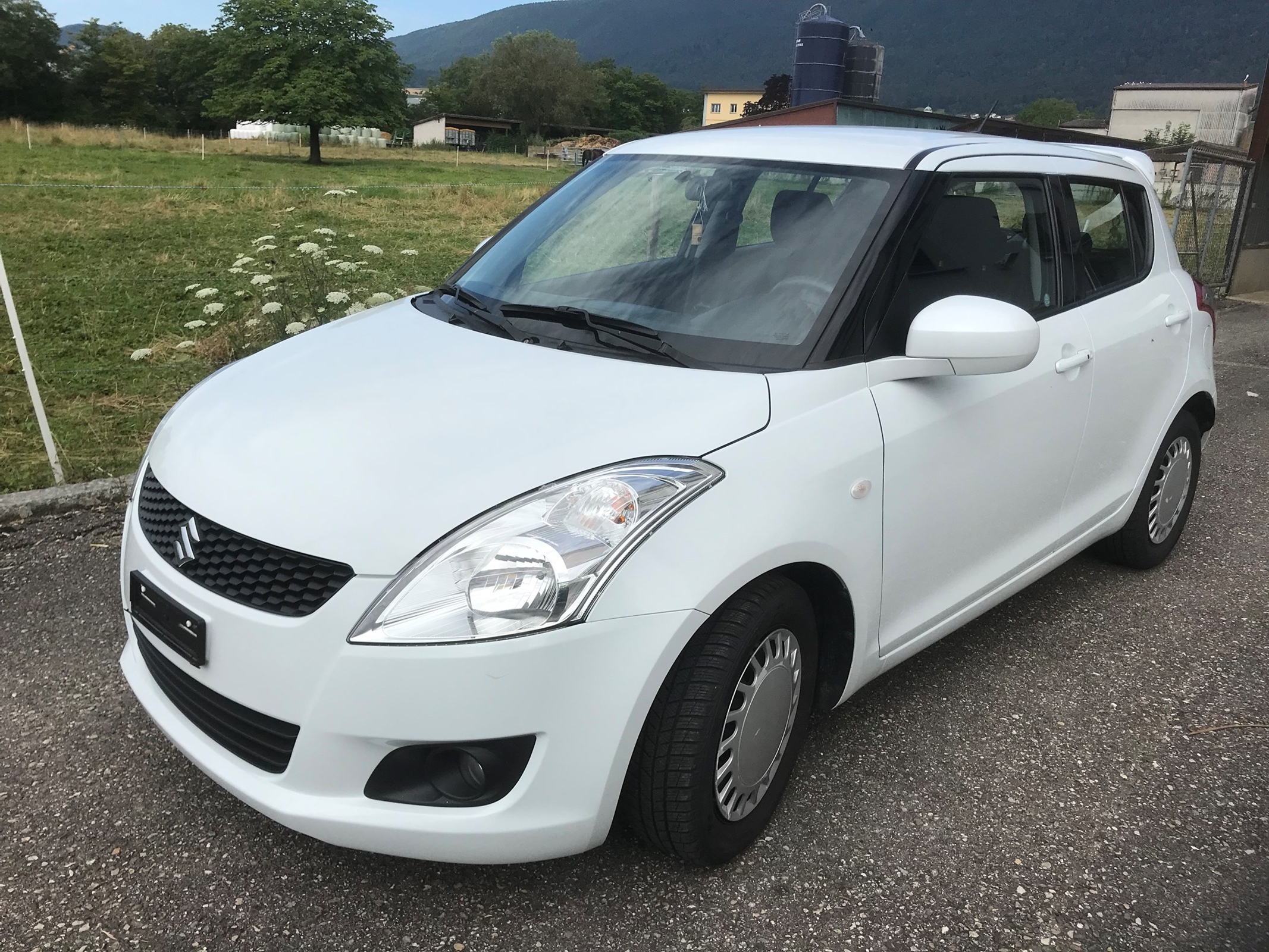 SUZUKI Swift 1.2i 16V GL Top