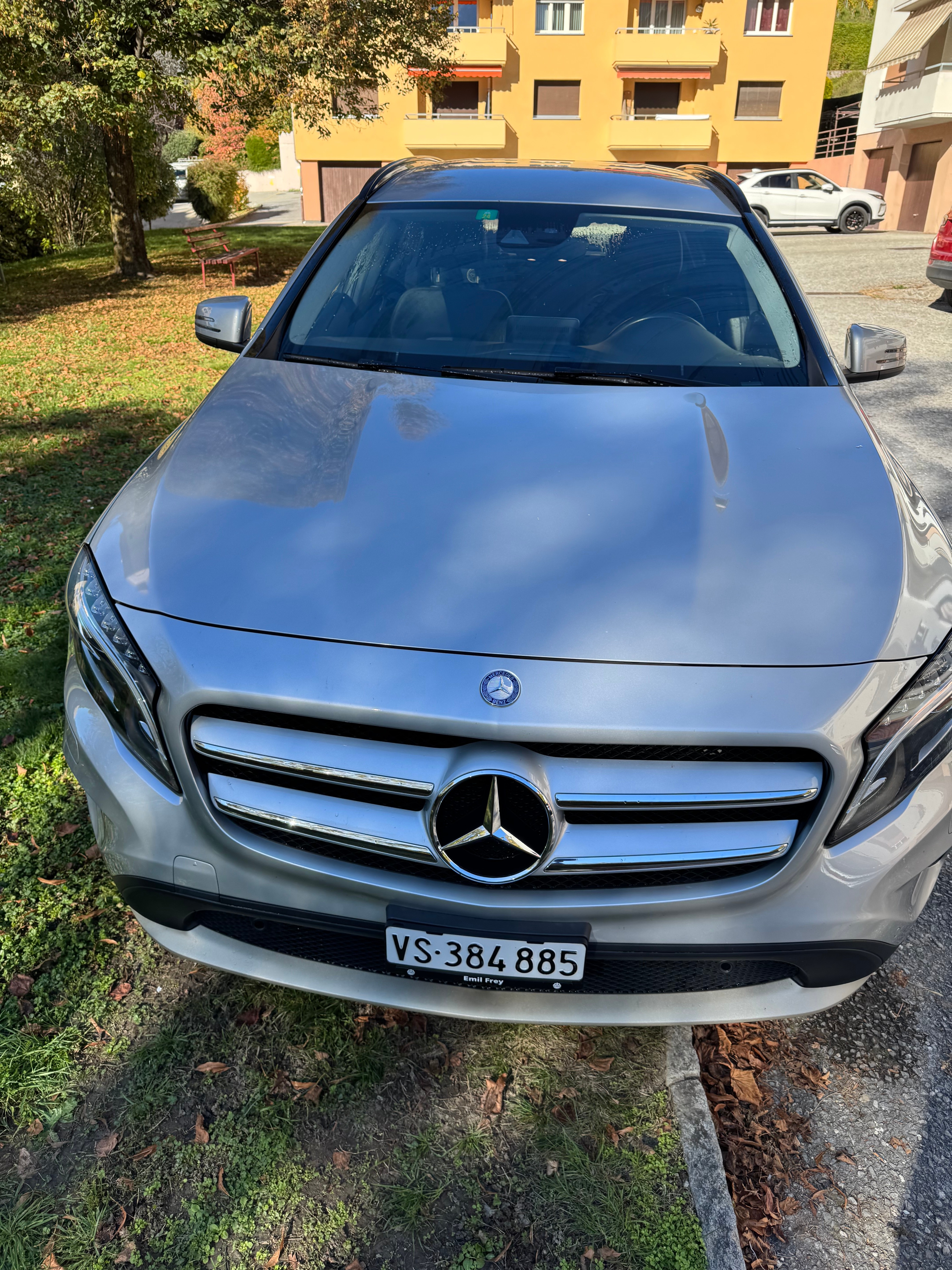 MERCEDES-BENZ GLA 250 4Matic 7G-DCT