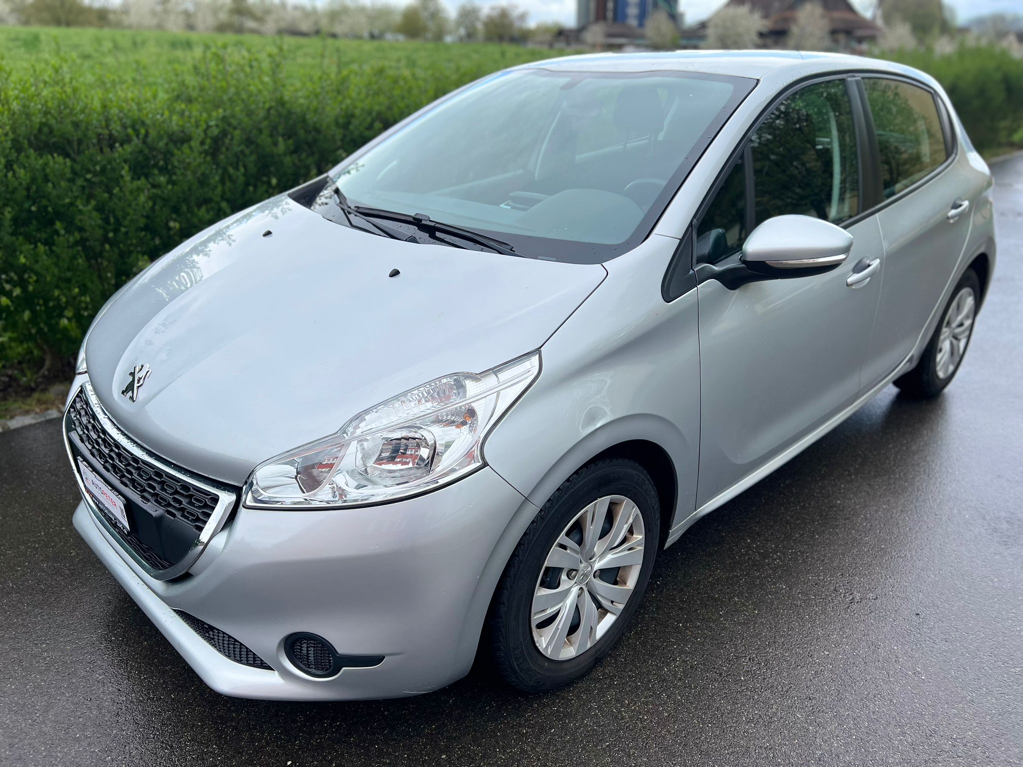 PEUGEOT 208 1.2 VTI Active