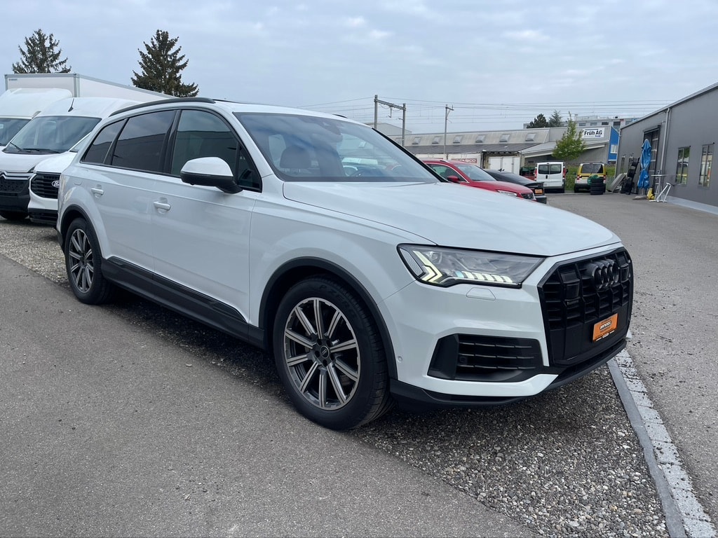 AUDI Q7 55 TFSI qu*Optikpaket Schwarz/Matrix LED/7-Plätzer*