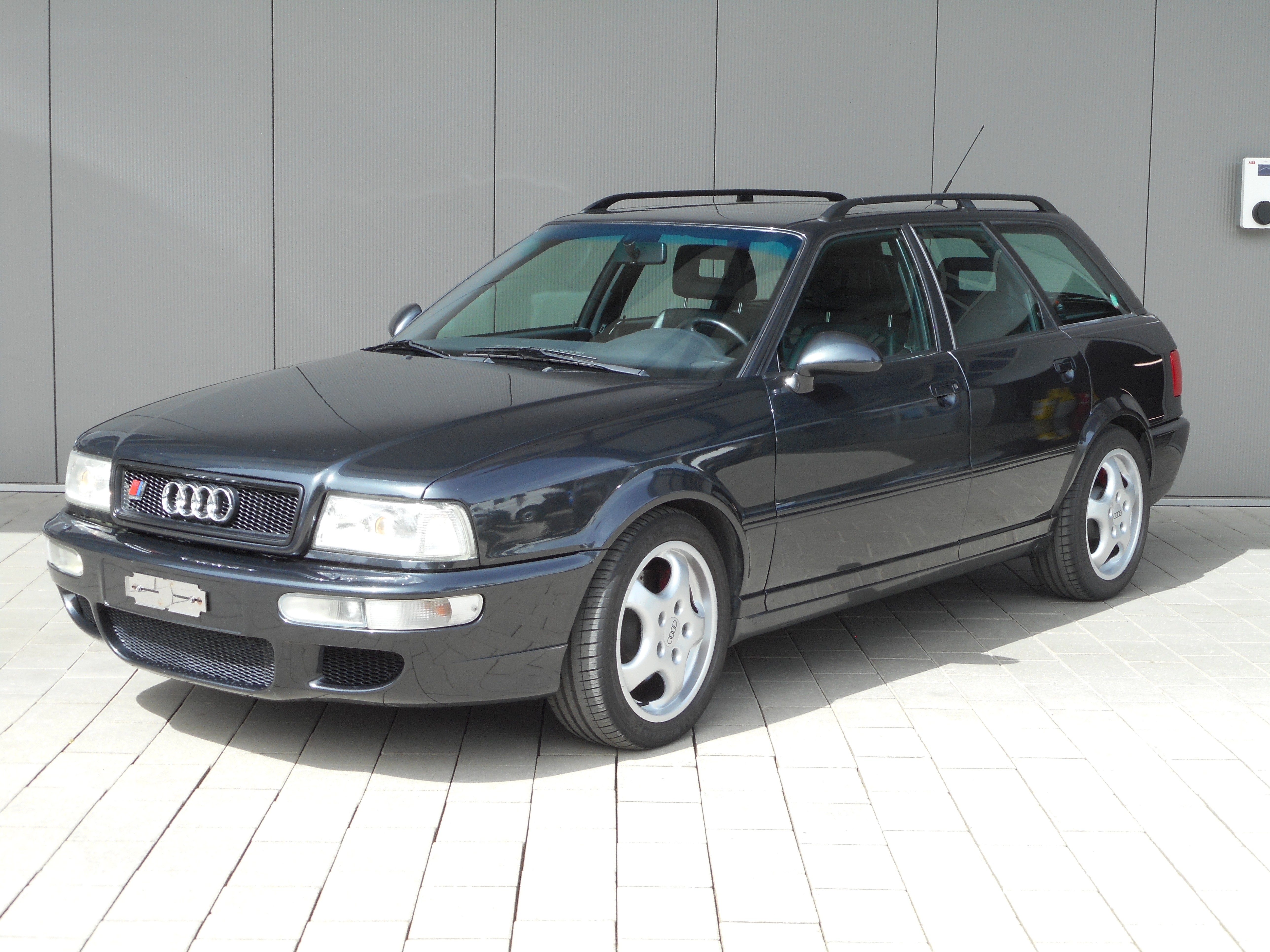 AUDI 80 Avant RS2