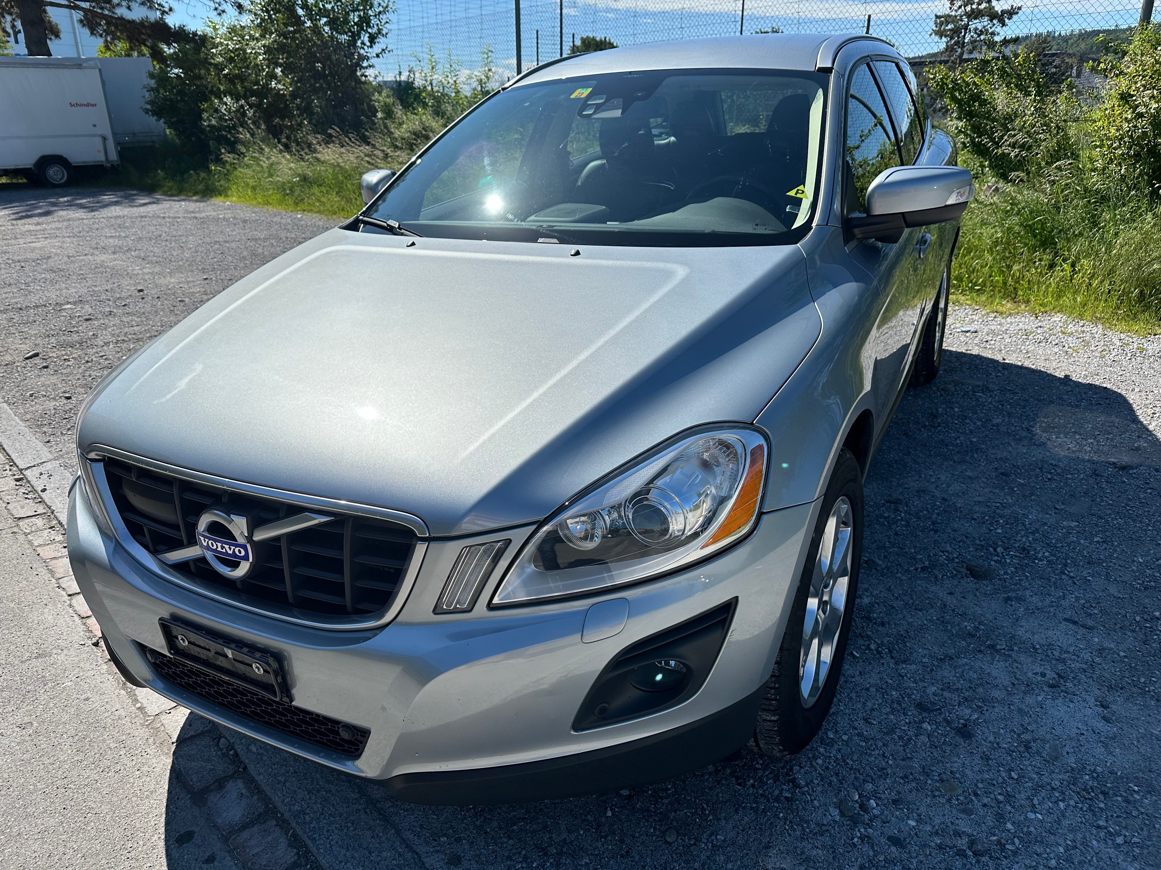 VOLVO XC60 D5 AWD Summum Geartronic