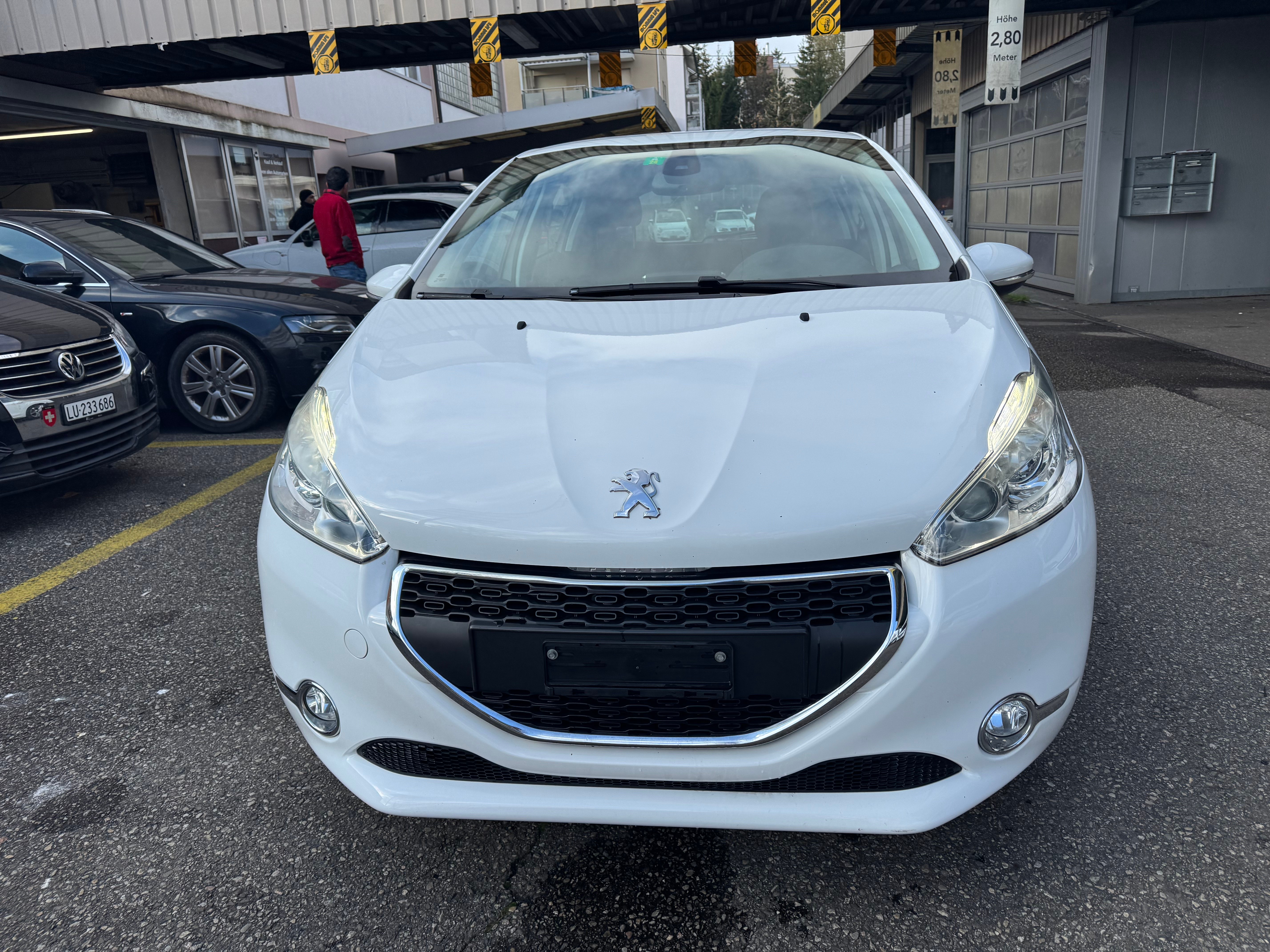 PEUGEOT 208 1.2 VTI Active