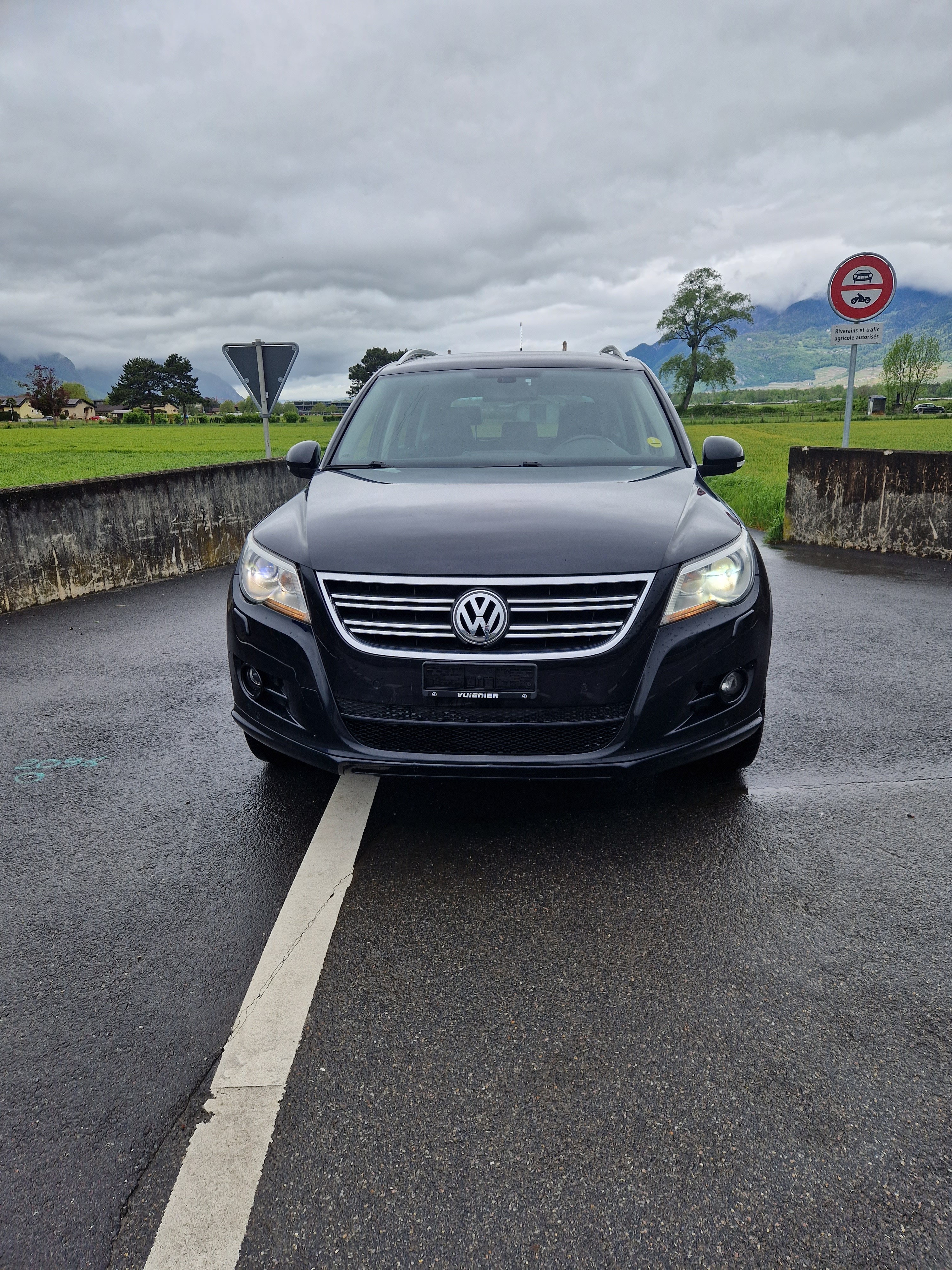 VW Tiguan 2.0 TDI R-Line DSG