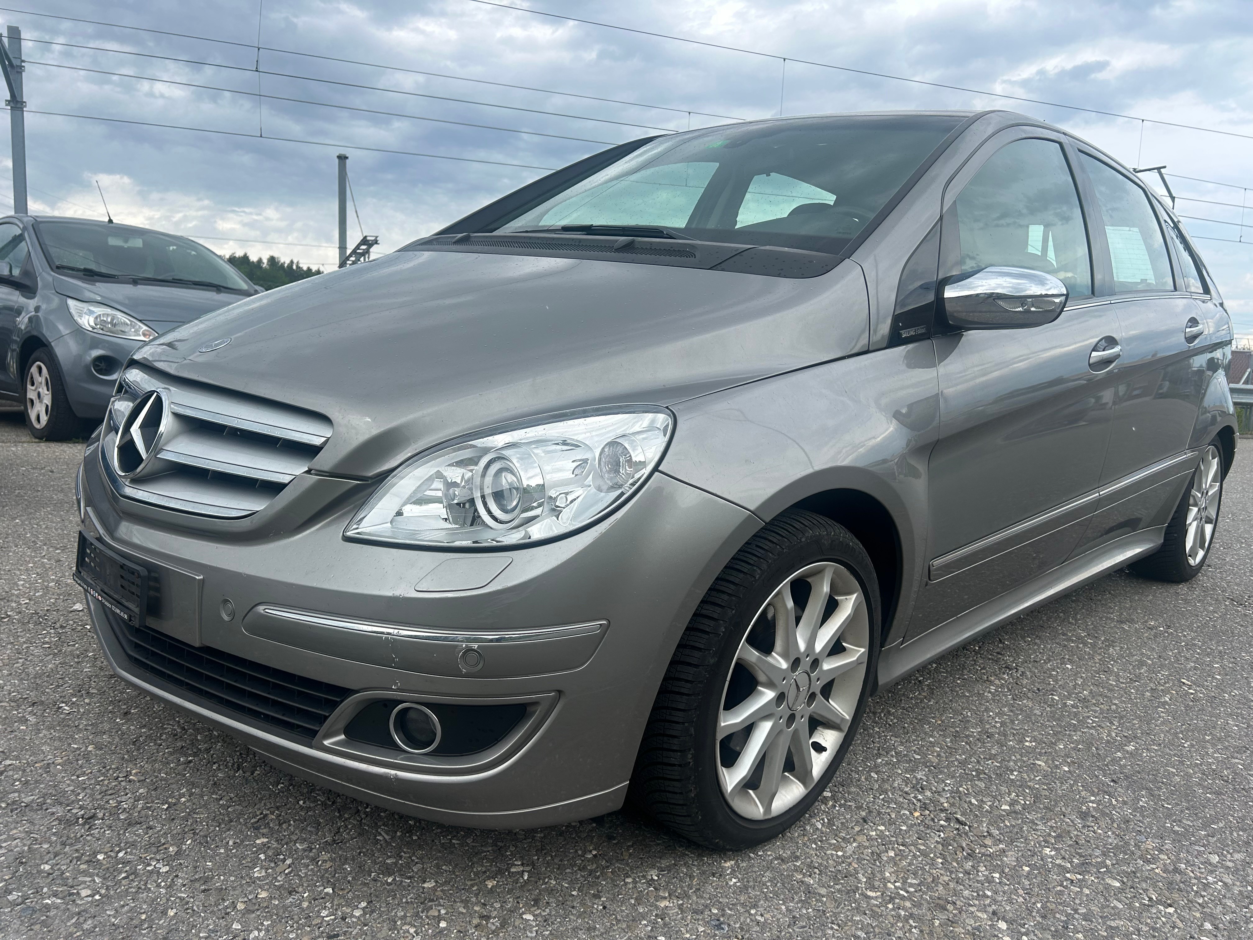 MERCEDES-BENZ B 200 T