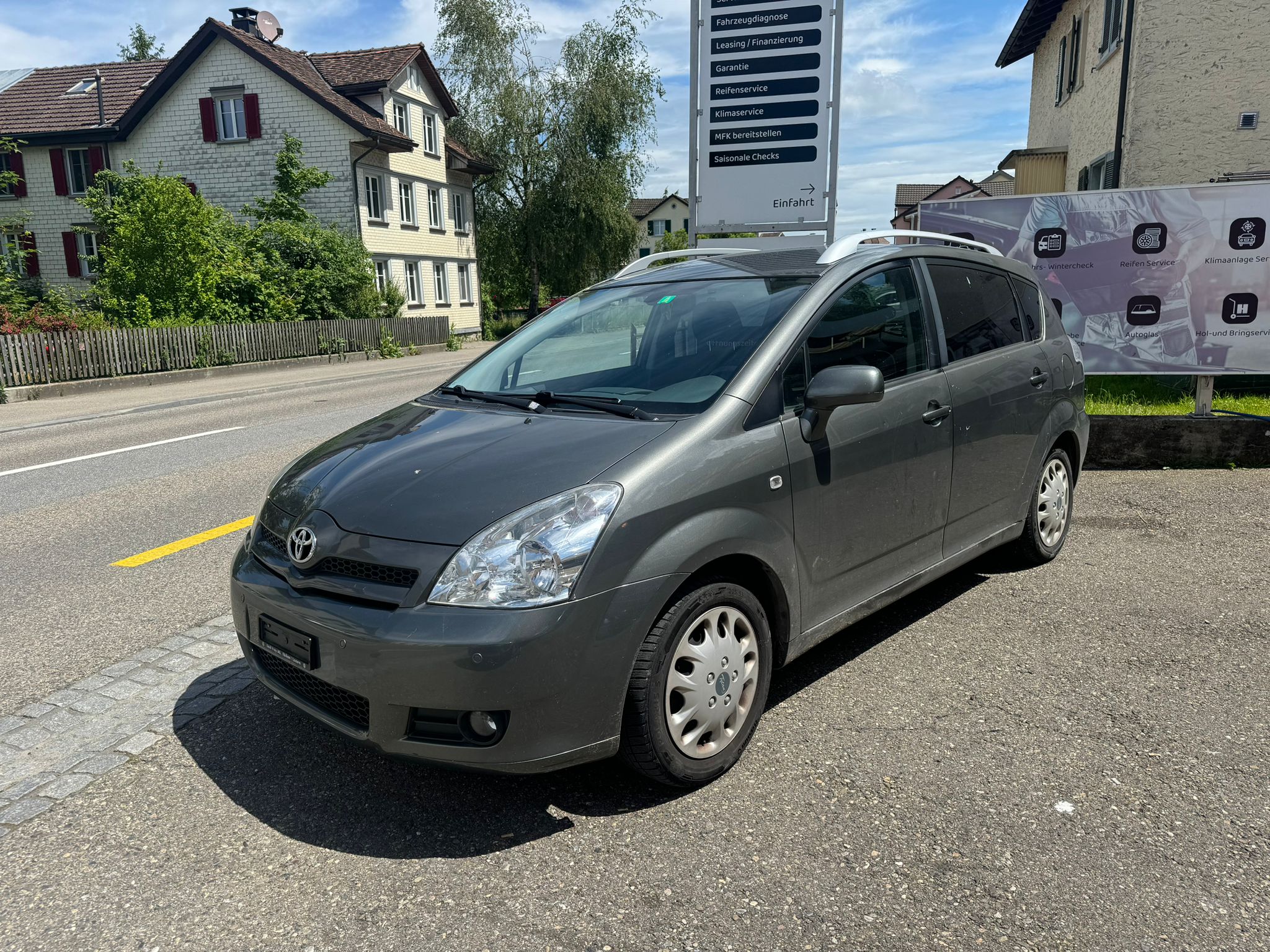 TOYOTA Corolla Verso 1.8 Linea Luna