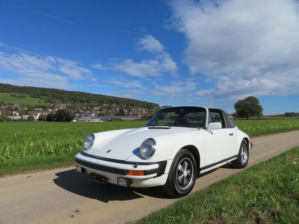 PORSCHE 911 SC Targa