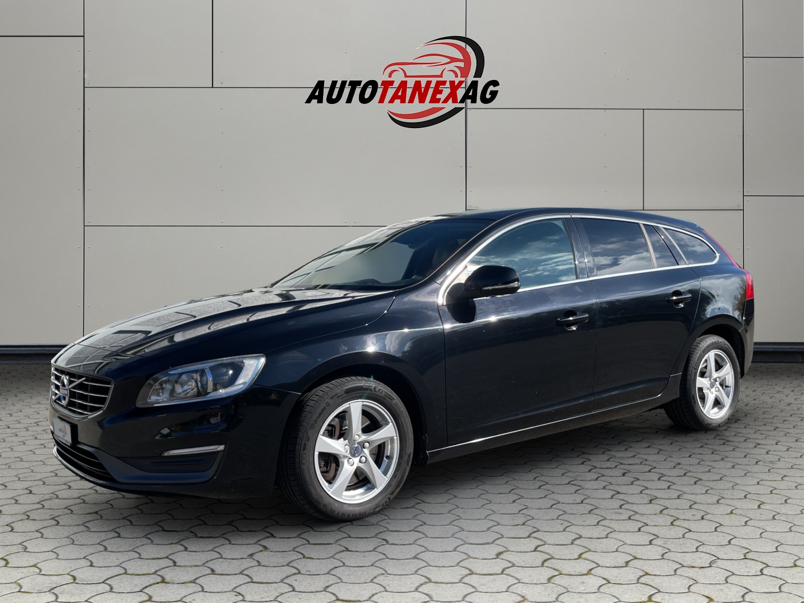 VOLVO V60 D5 AWD Kinetic Geartronic