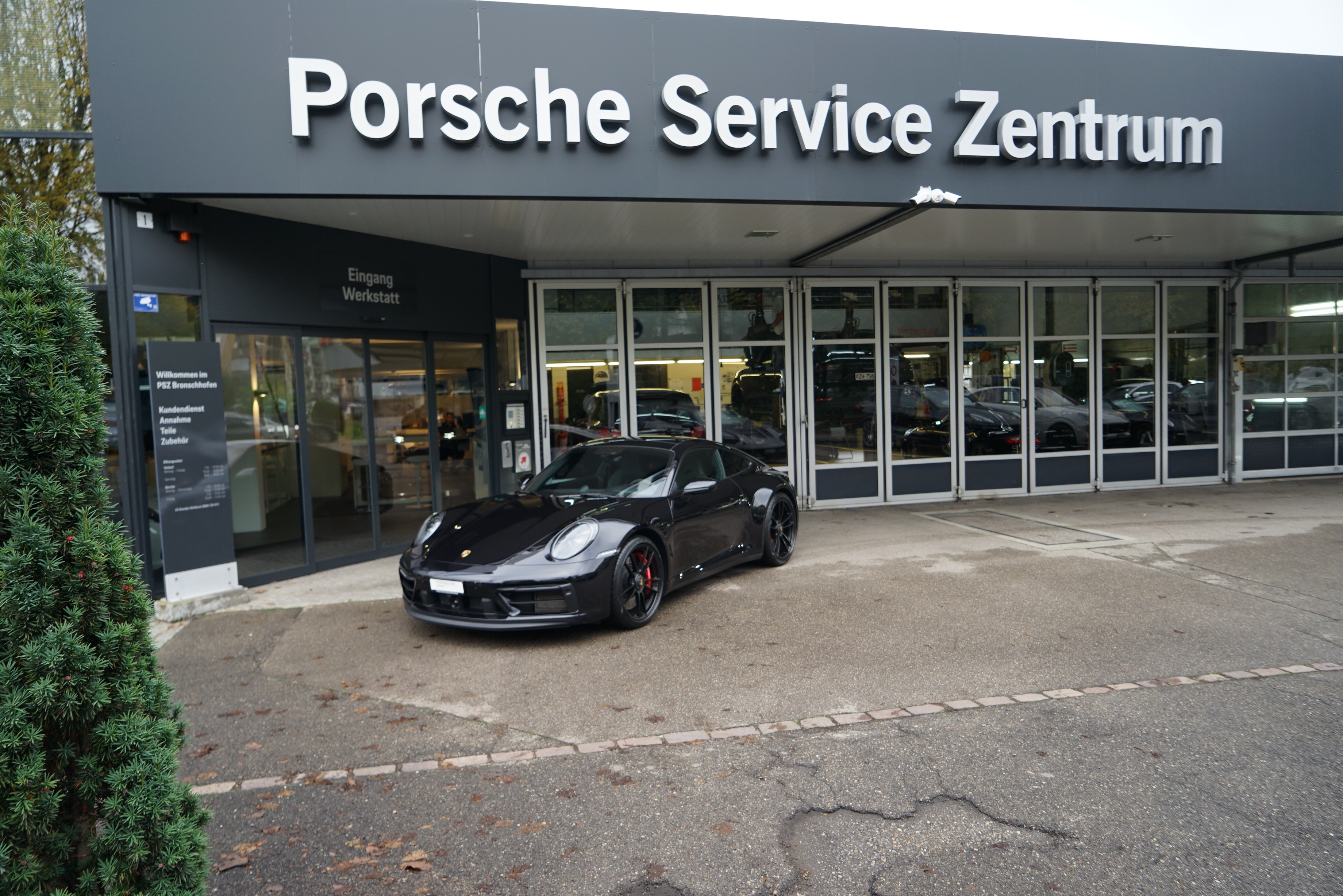 PORSCHE 911 Carrera 4 GTS PDK