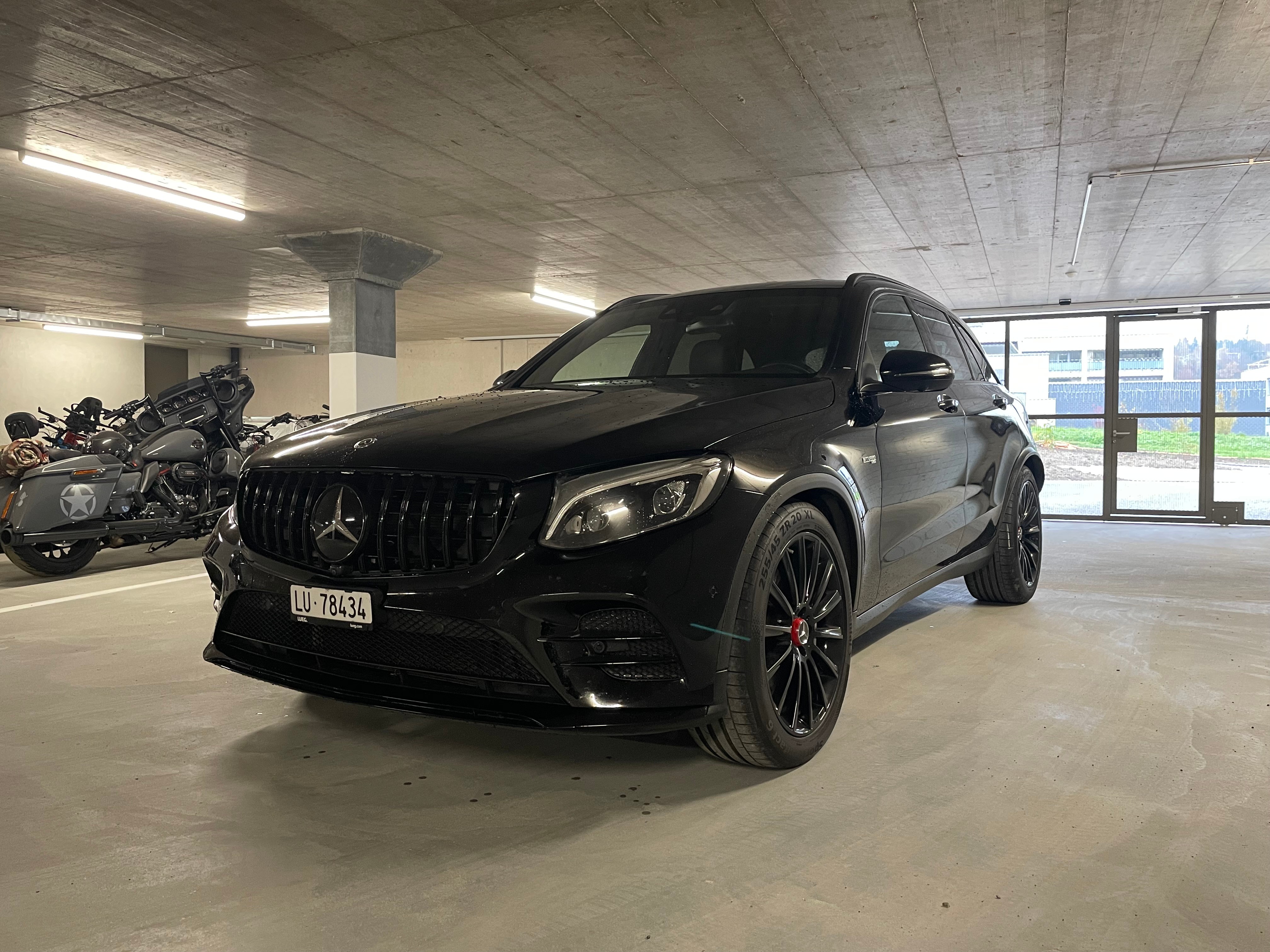 MERCEDES-BENZ GLC 43 AMG 4Matic 9G-Tronic