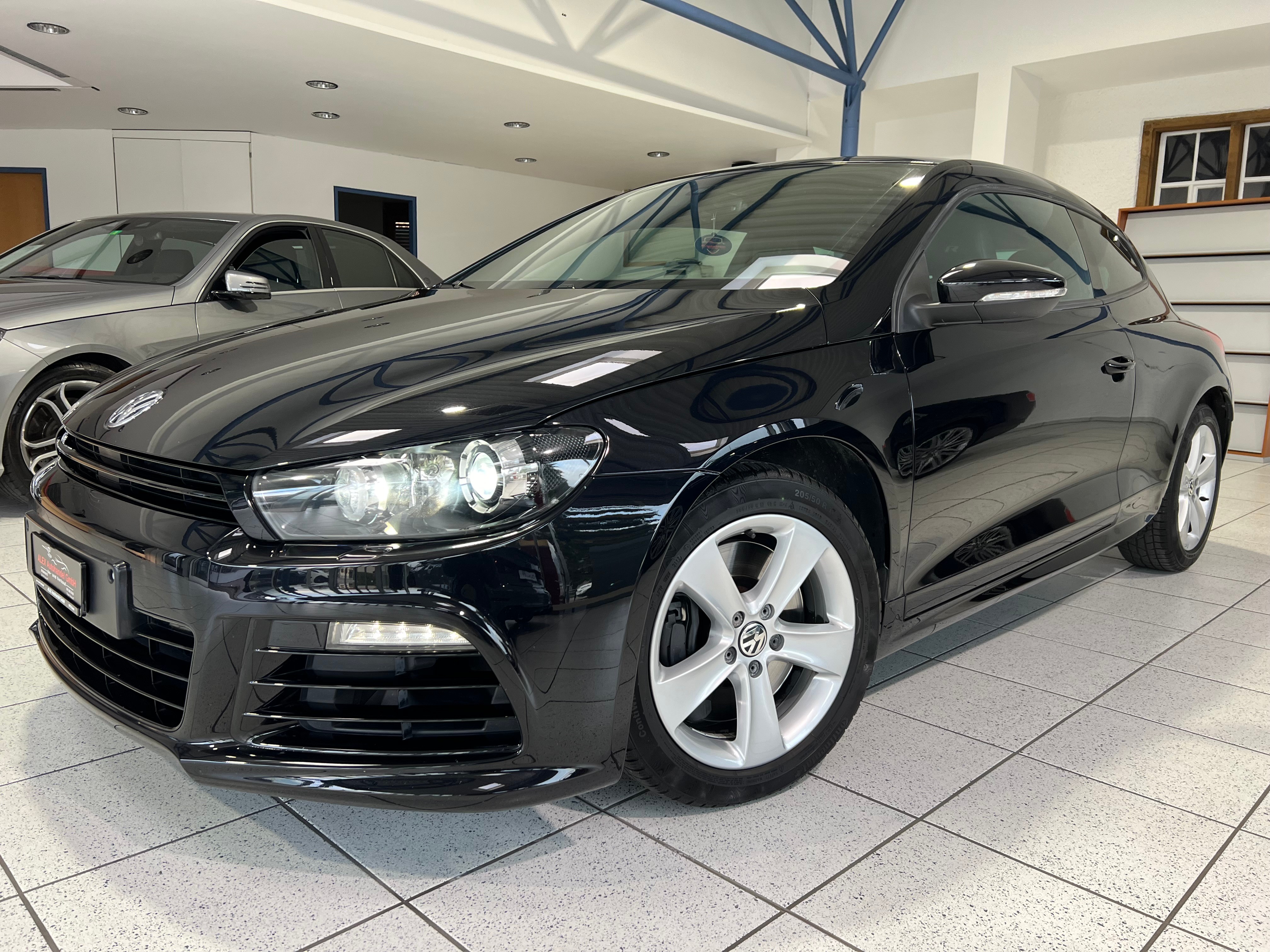 VW Scirocco 2.0 TSI R