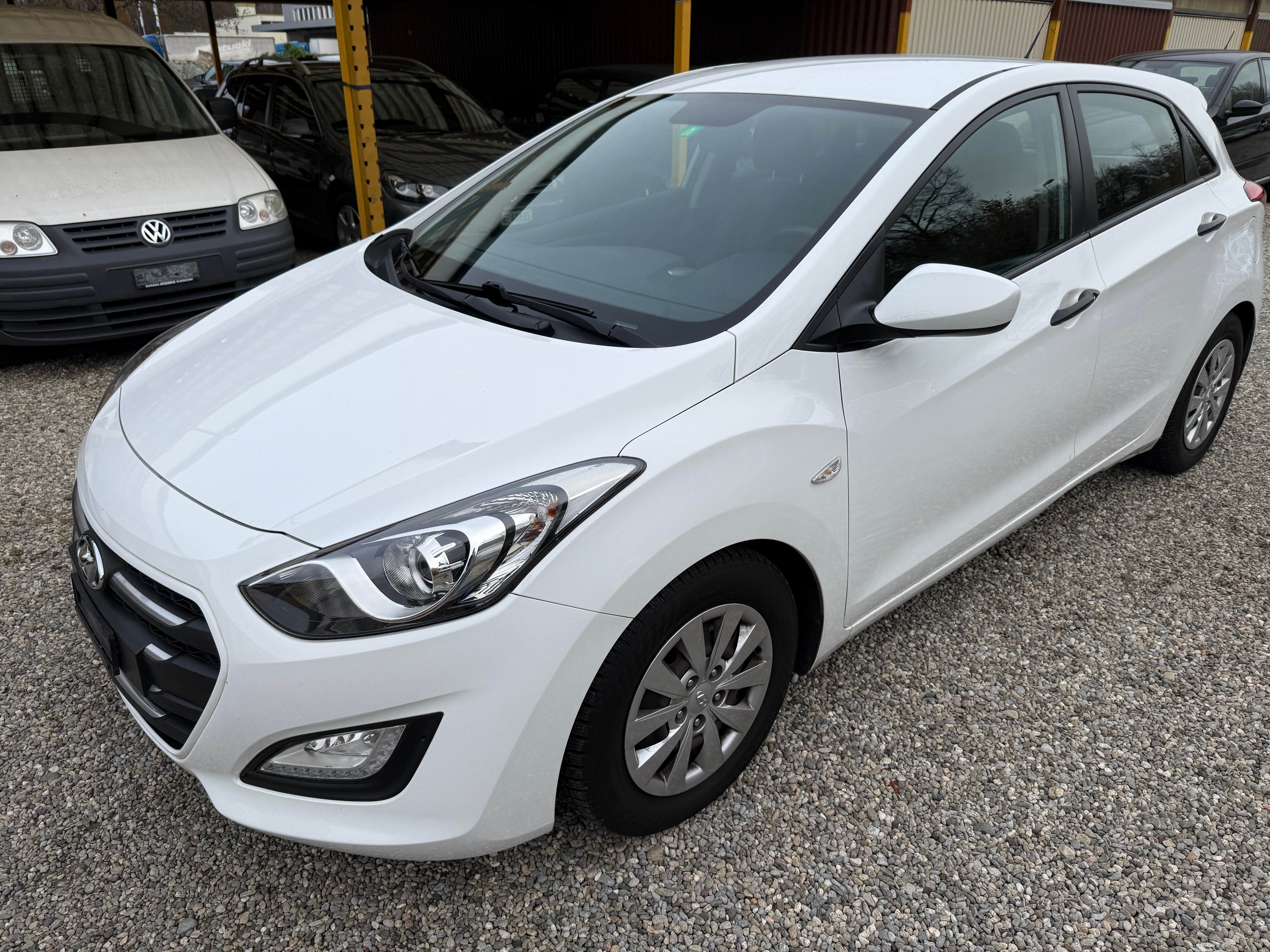 HYUNDAI i30 1.4 Pica