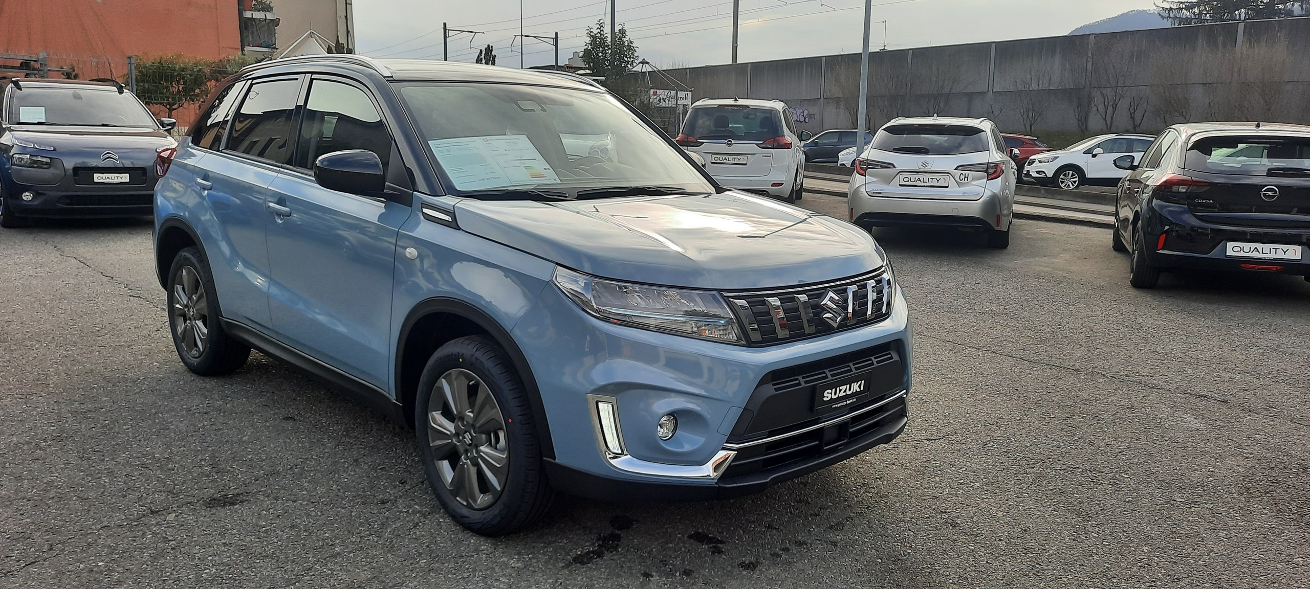 SUZUKI Vitara 1.5 Hybrid Compact + 4x4