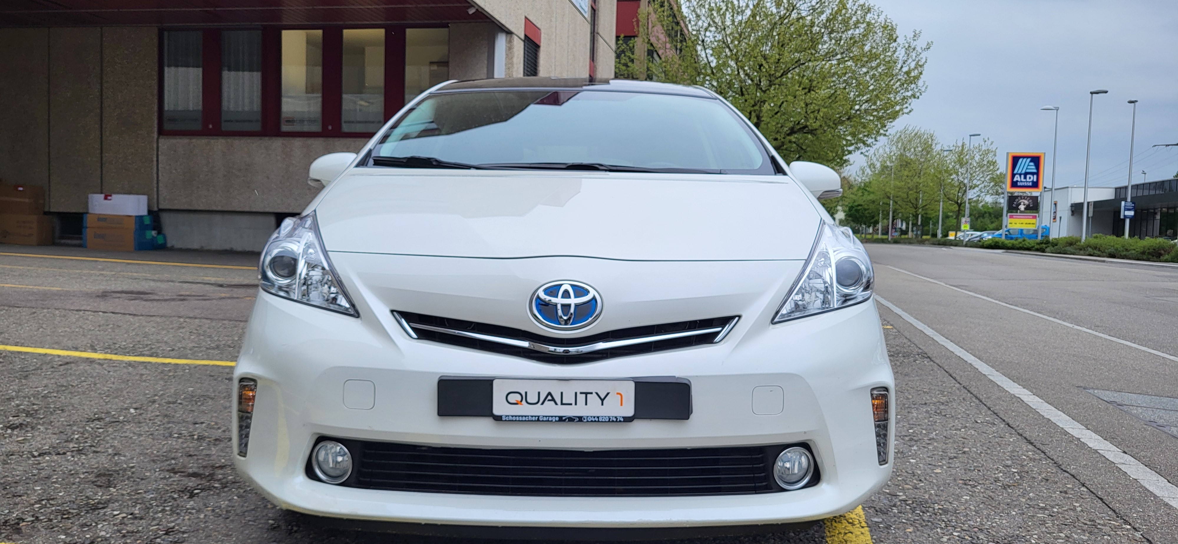 TOYOTA Prius+ 1.8 VVT-i HSD Sol