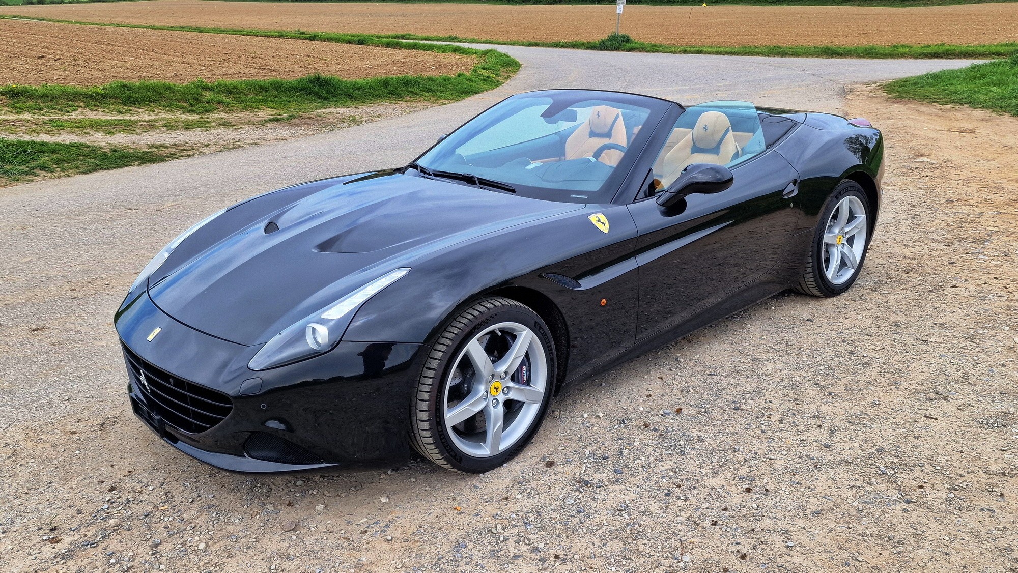 FERRARI California 3.9 V8 T