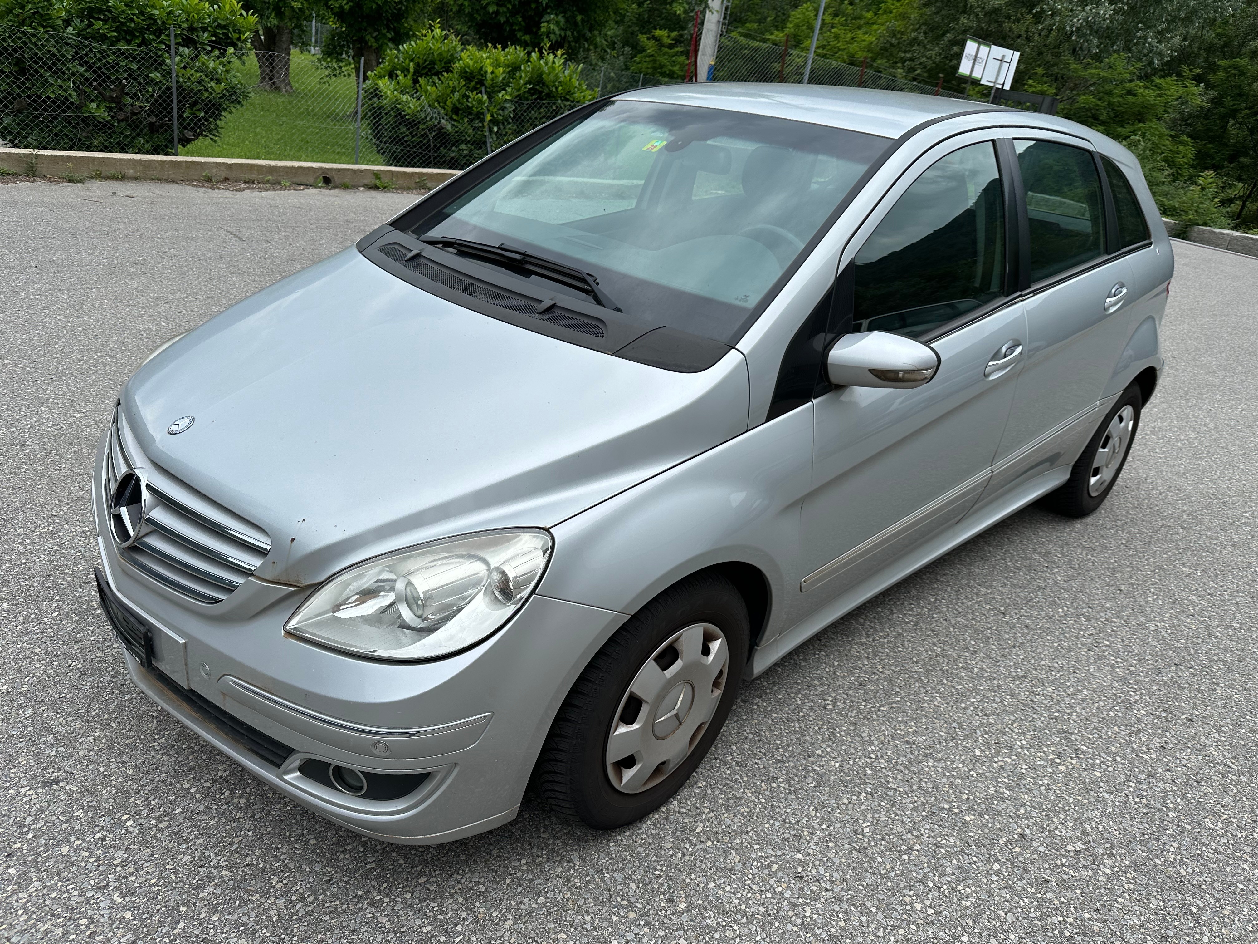 MERCEDES-BENZ B 170