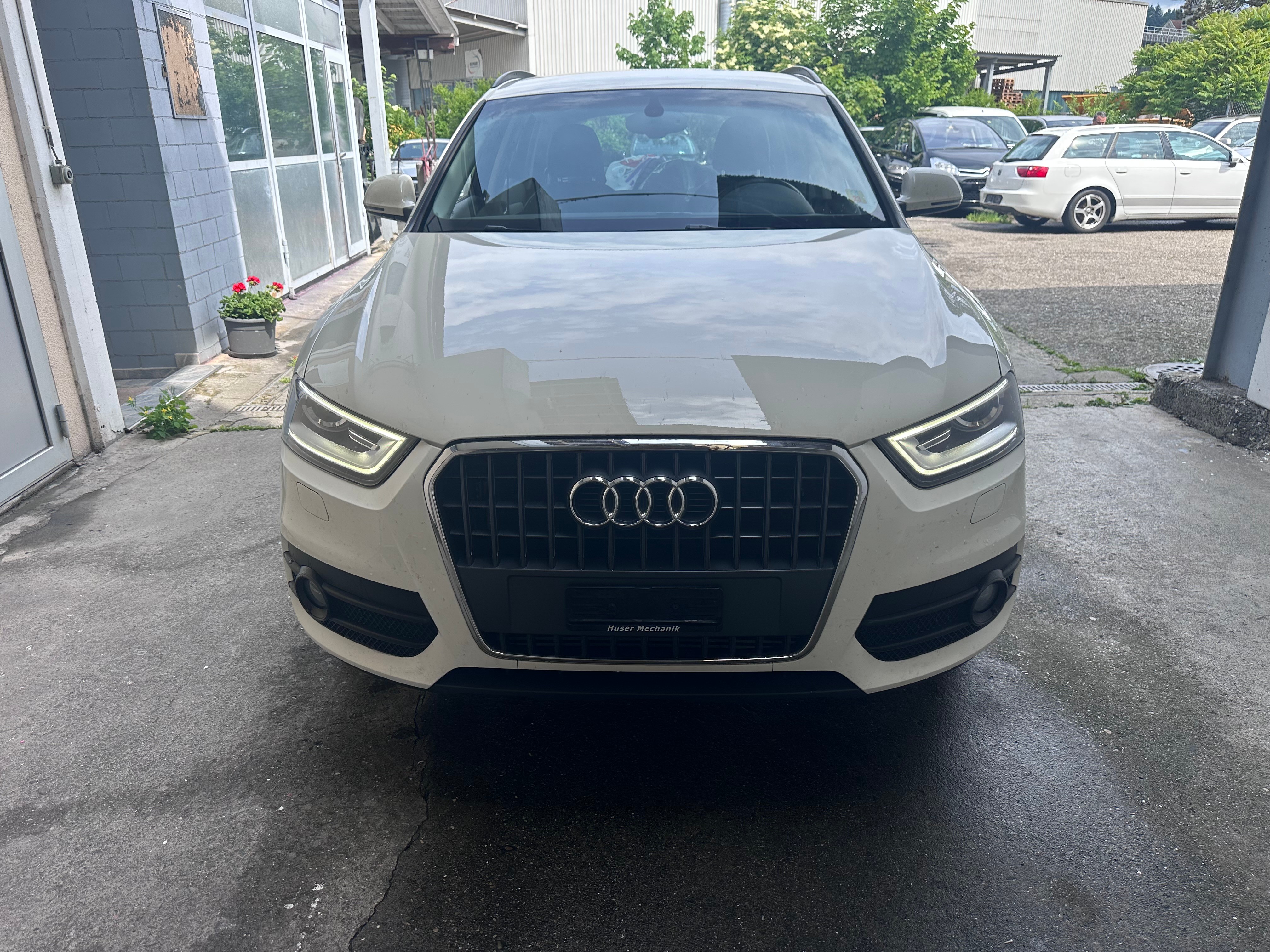 AUDI Q3 2.0 TDI