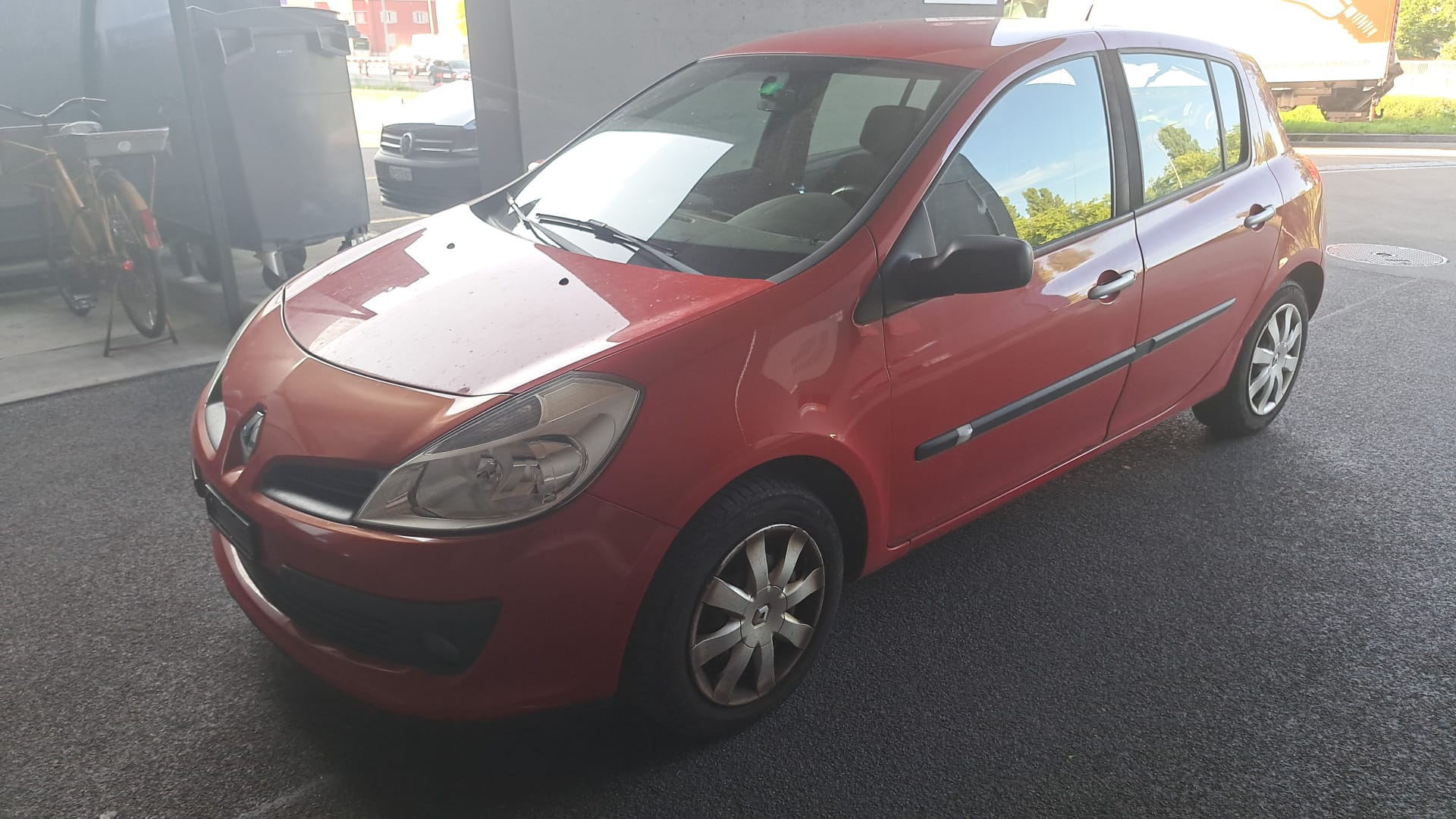 RENAULT Clio 1.6 16V Dynamique Automatic