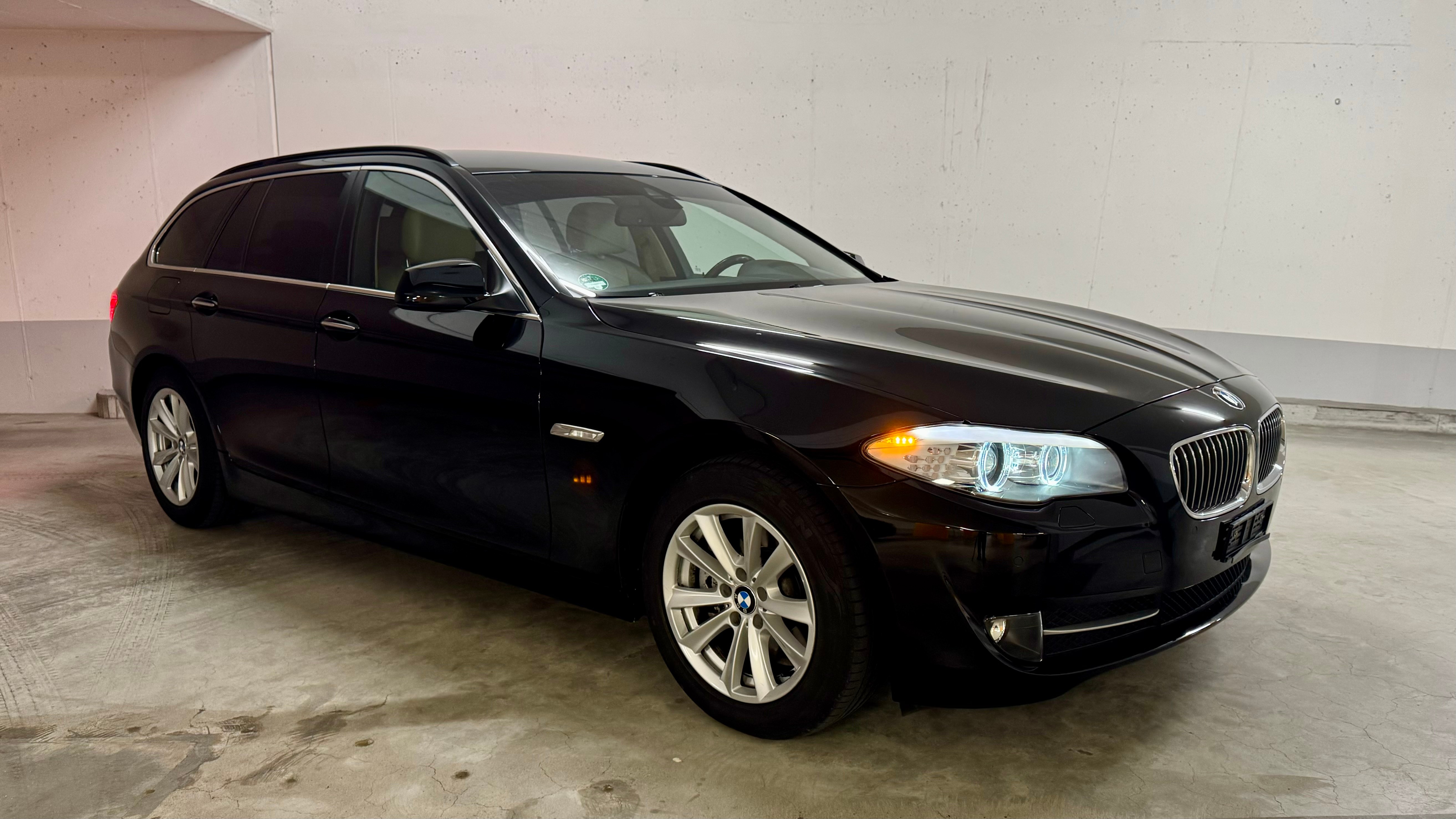 BMW 520d Touring Steptronic