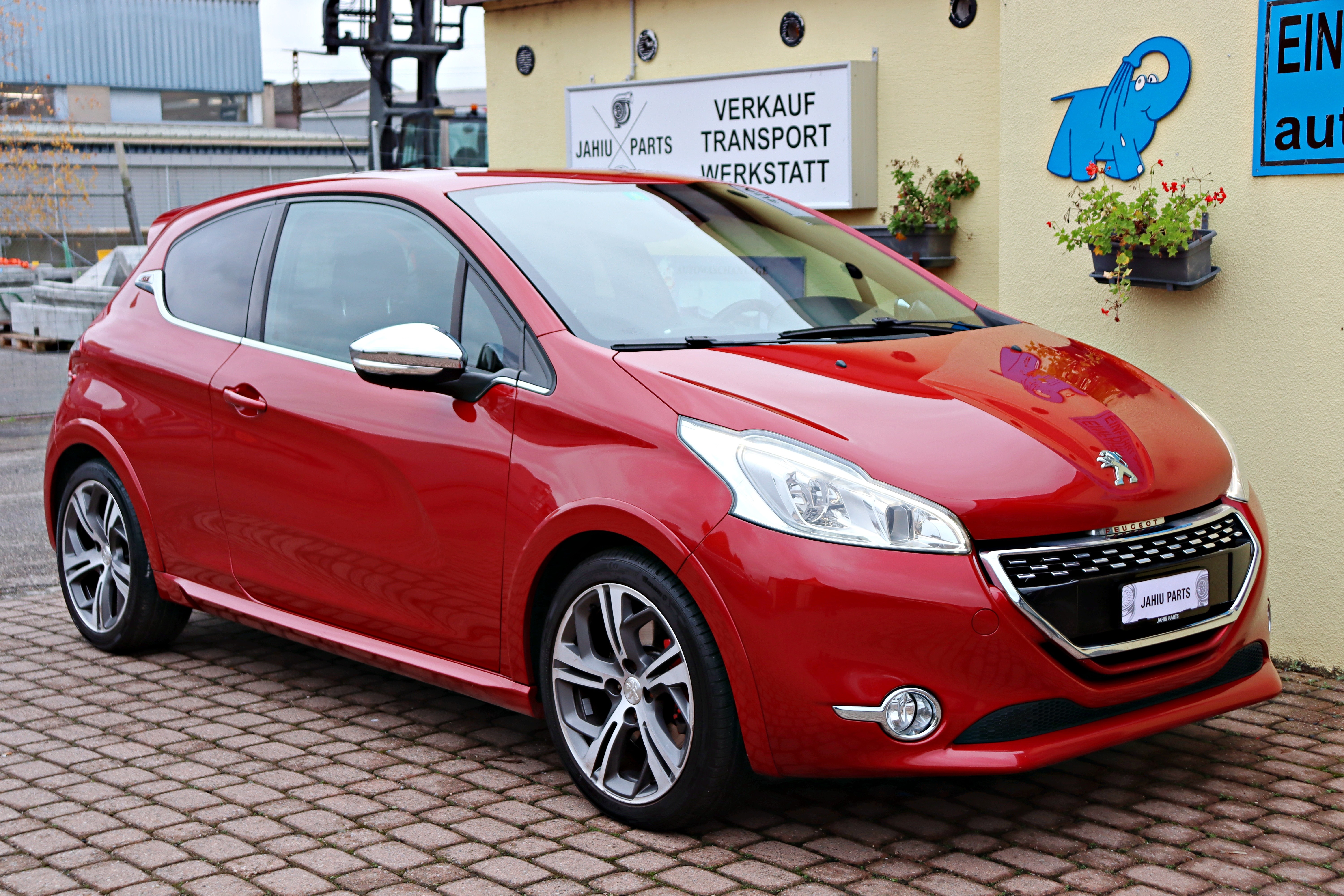 PEUGEOT 208 1.6 Turbo GTi