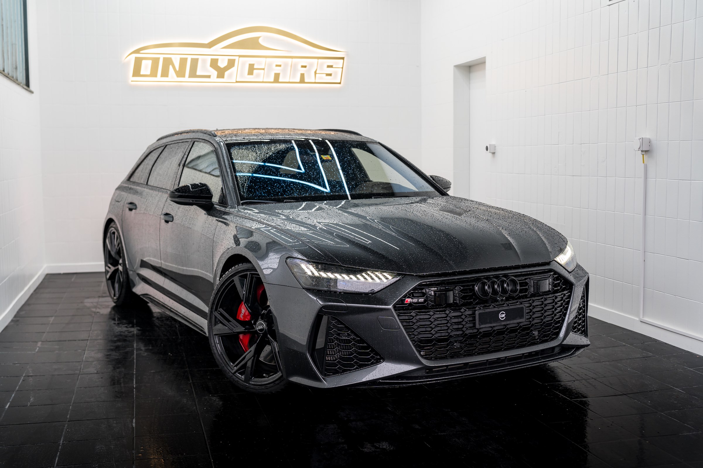 AUDI RS6 Avant 4.0 TFSI V8 quattro