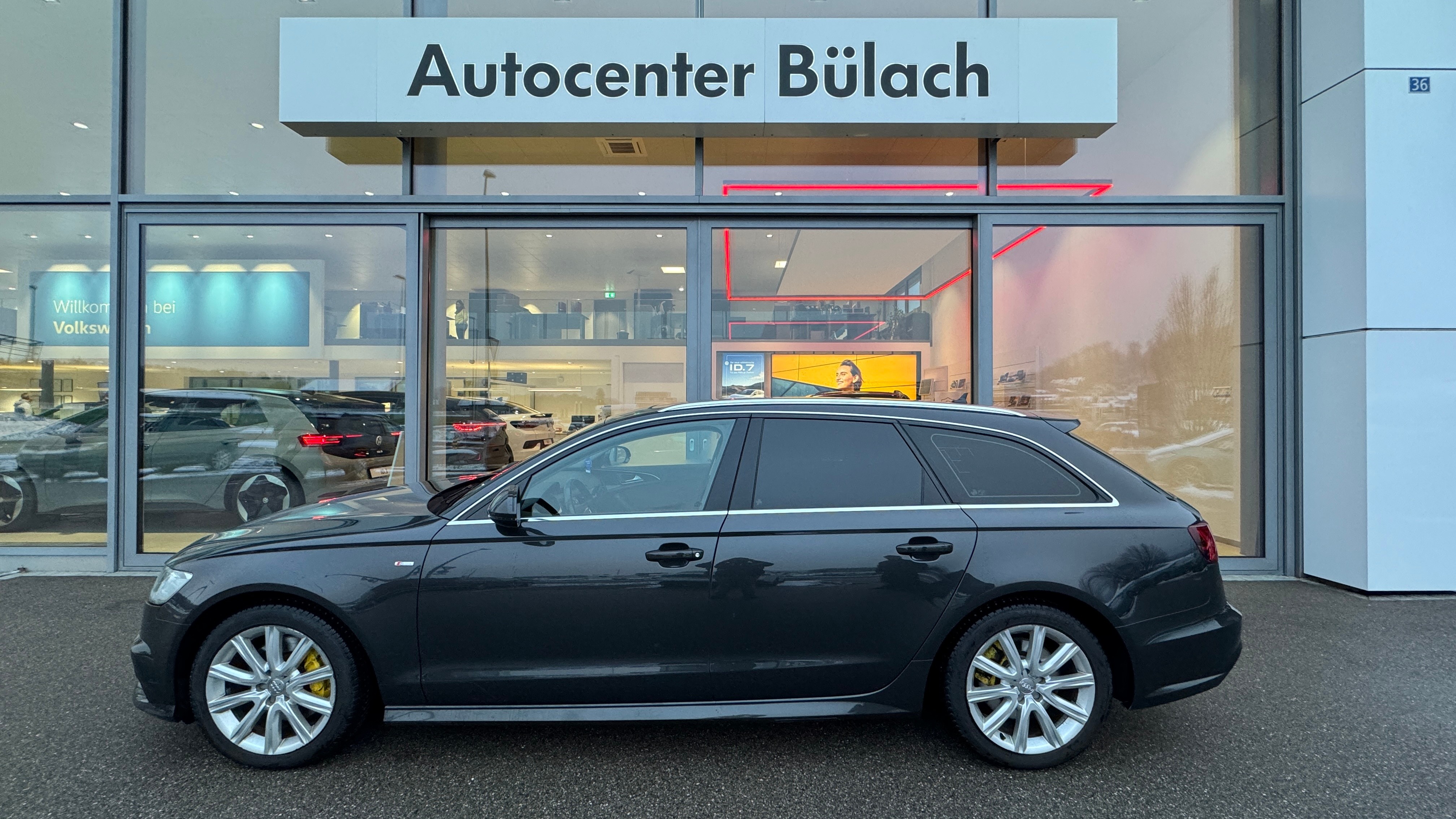 AUDI A6 Avant 3.0 TDI V6 quattro S-tronic