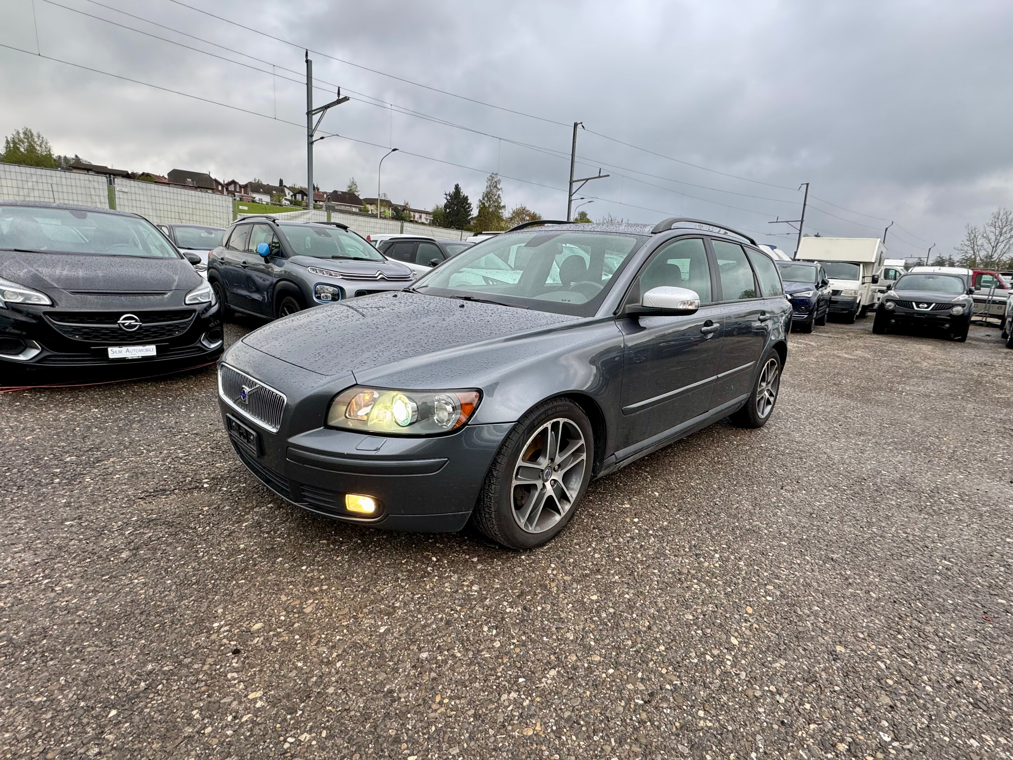 VOLVO V50 2.4I Summum Automat