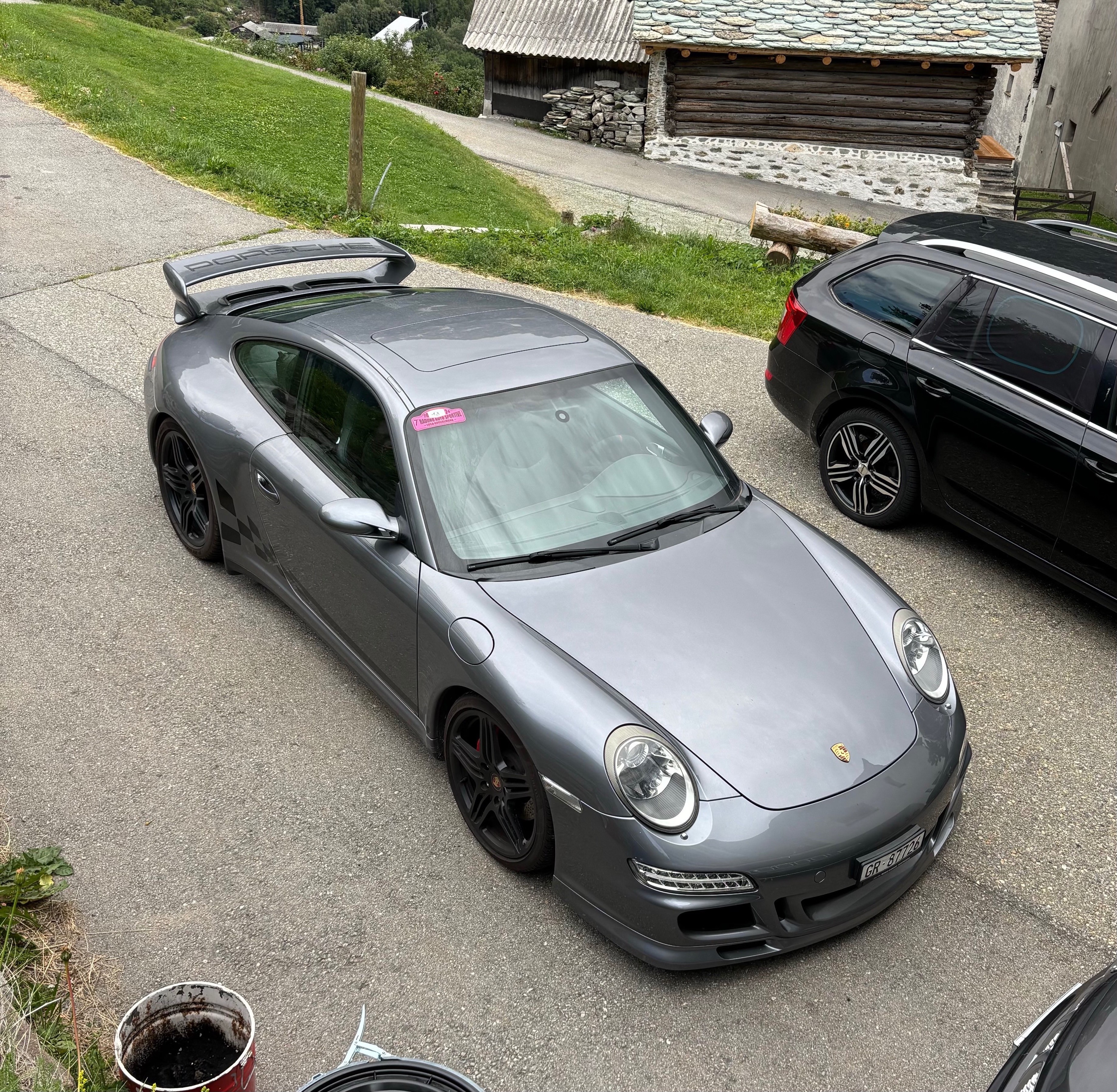 PORSCHE 911 Carrera 4S