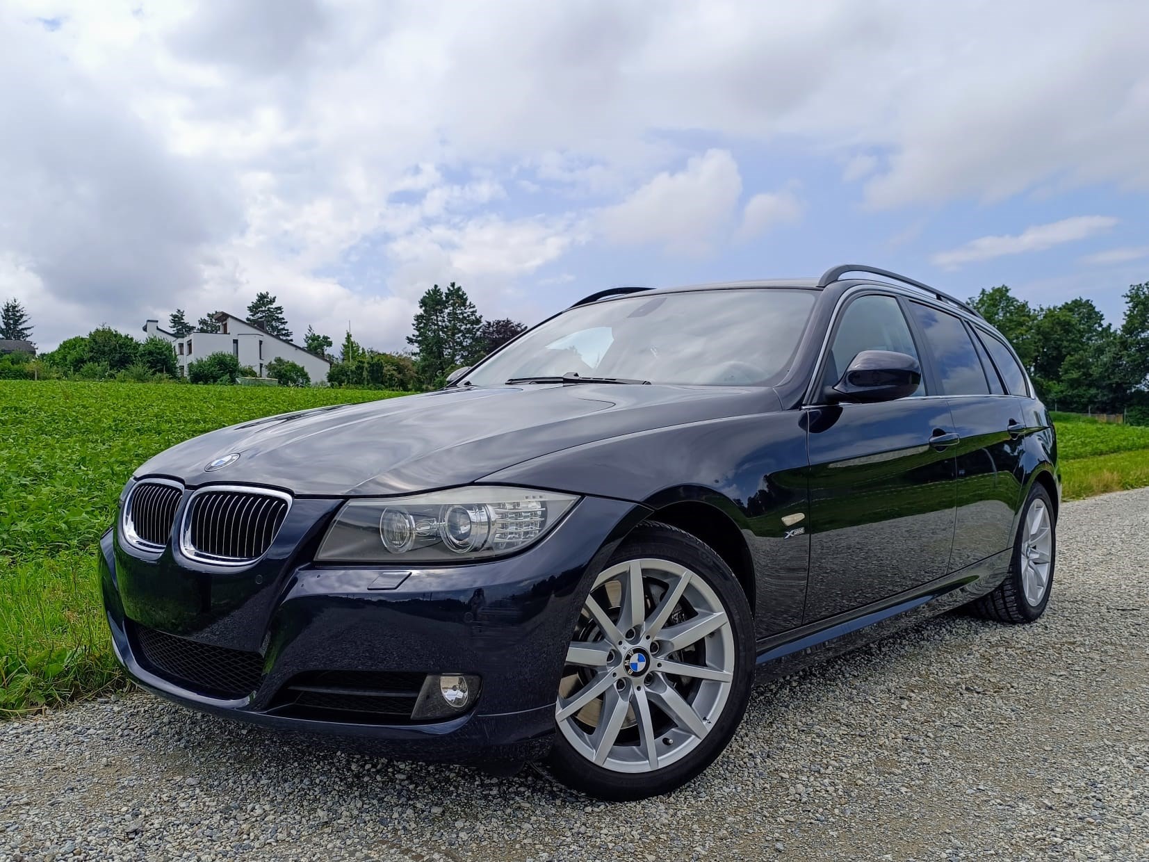 BMW 330i xDrive Touring Steptronic