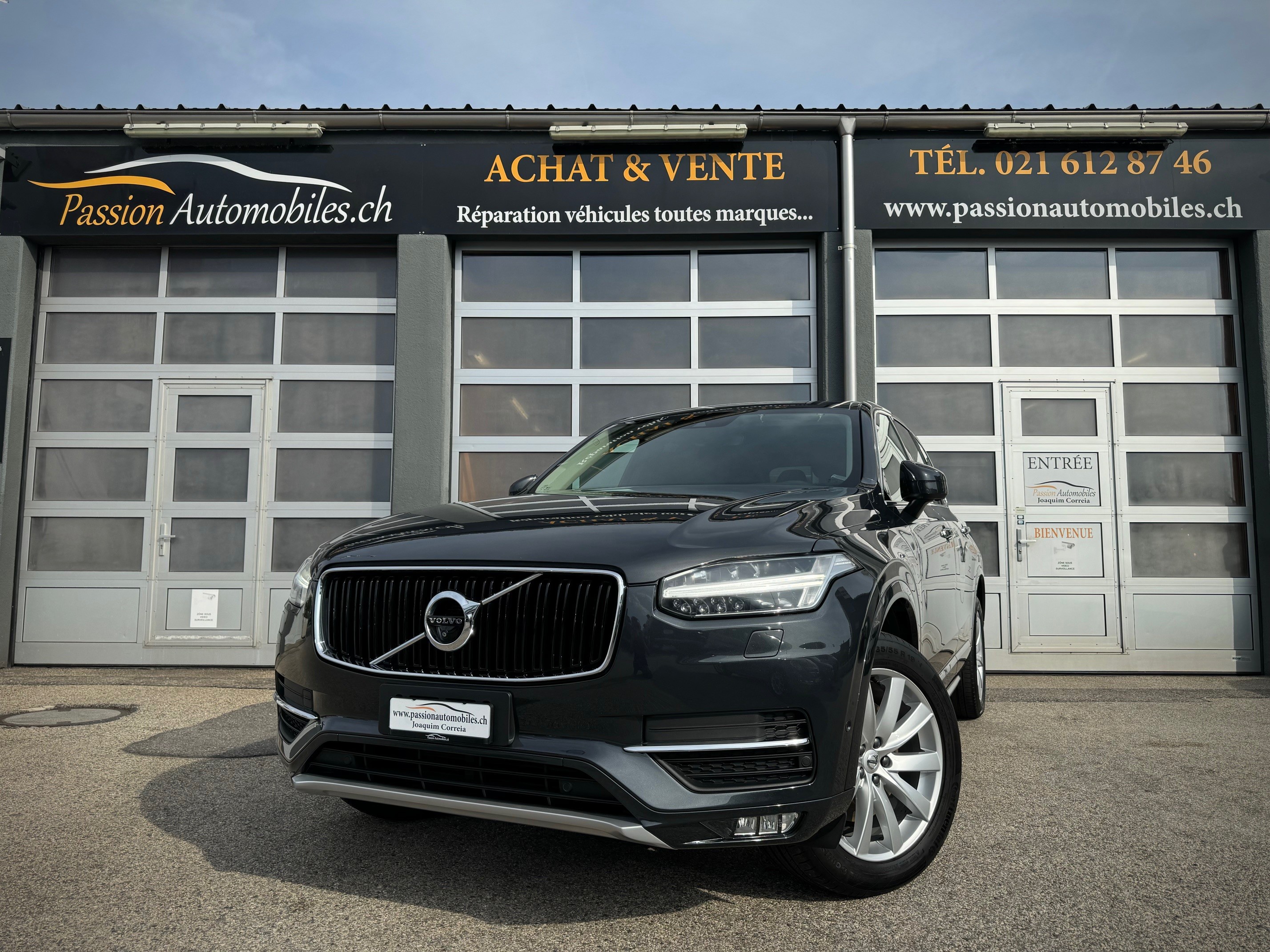 VOLVO XC90 D5 AWD Momentum Geartronic