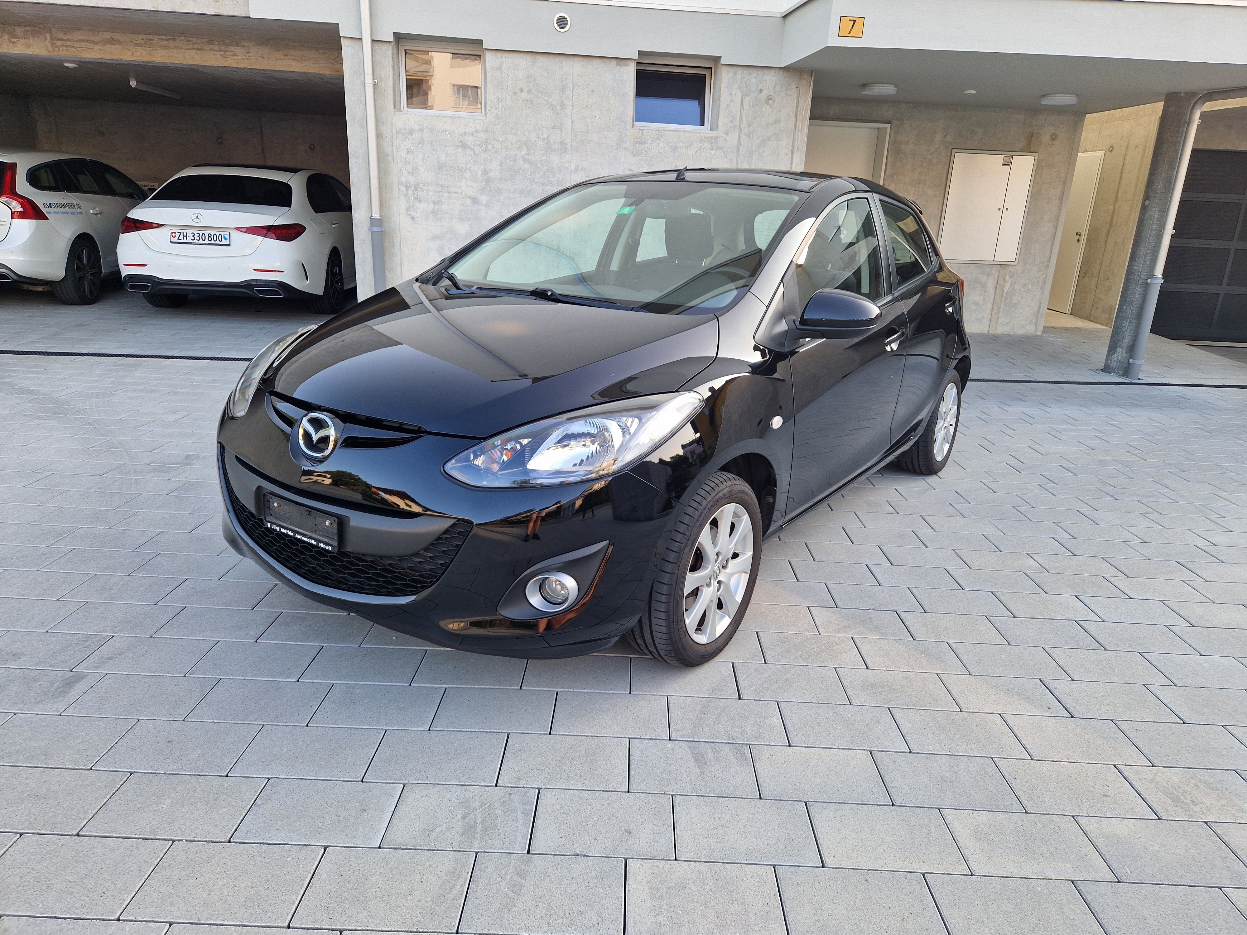 MAZDA 2 1.3i 16V Exclusive