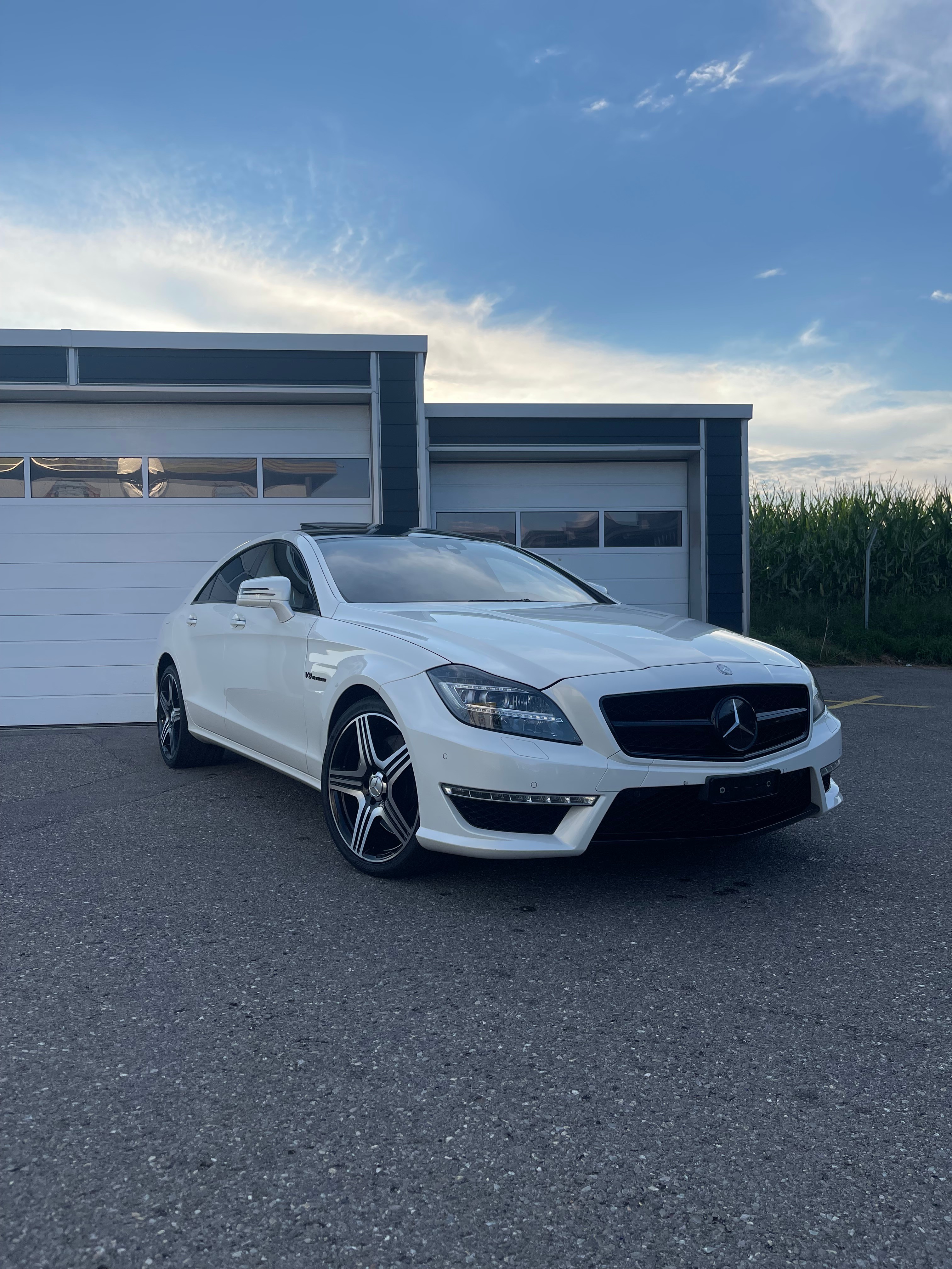 MERCEDES-BENZ CLS 63 AMG Executive 4Matic Speedshift MCT