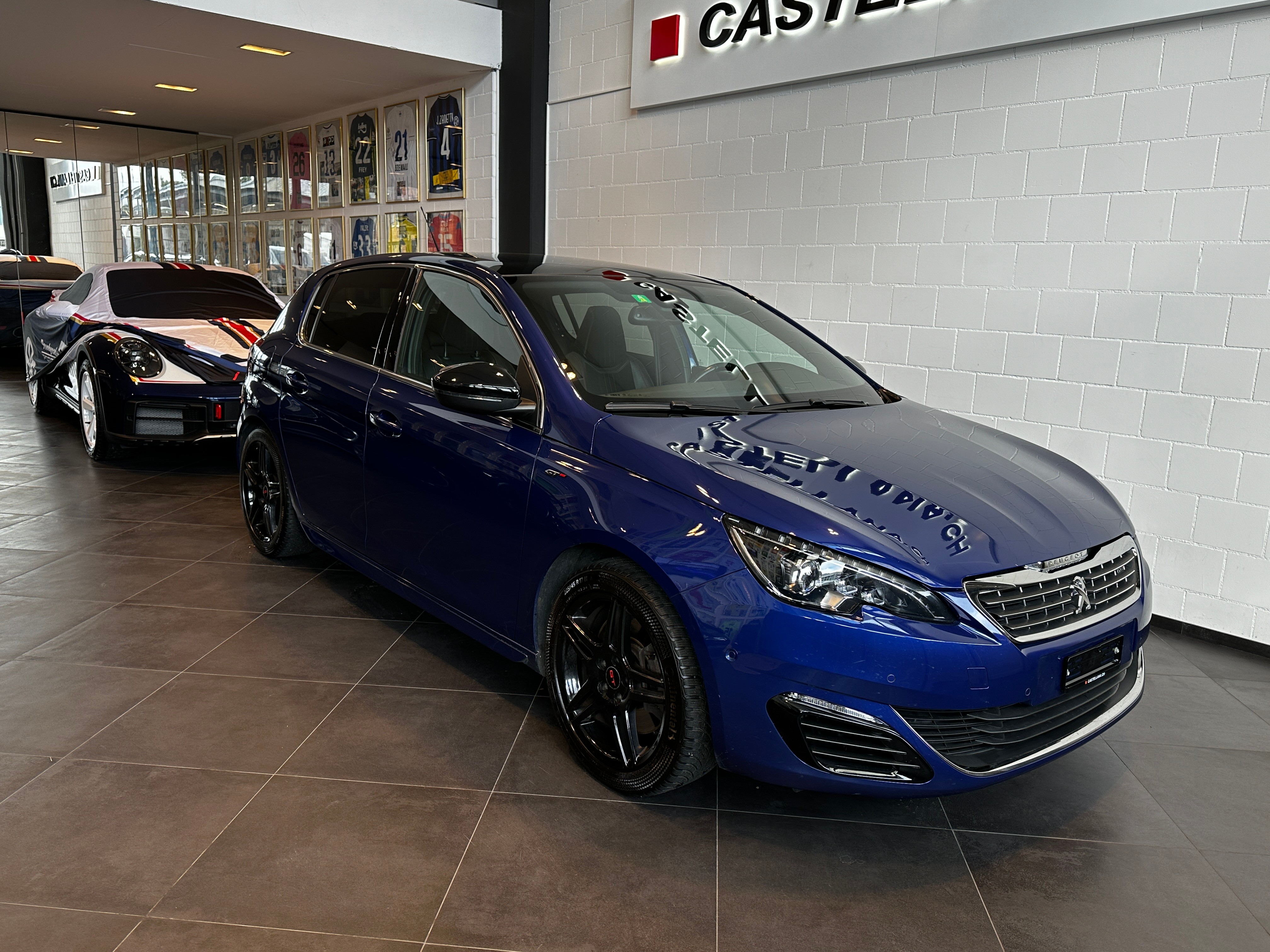 PEUGEOT 308 1.6 e-THP GT