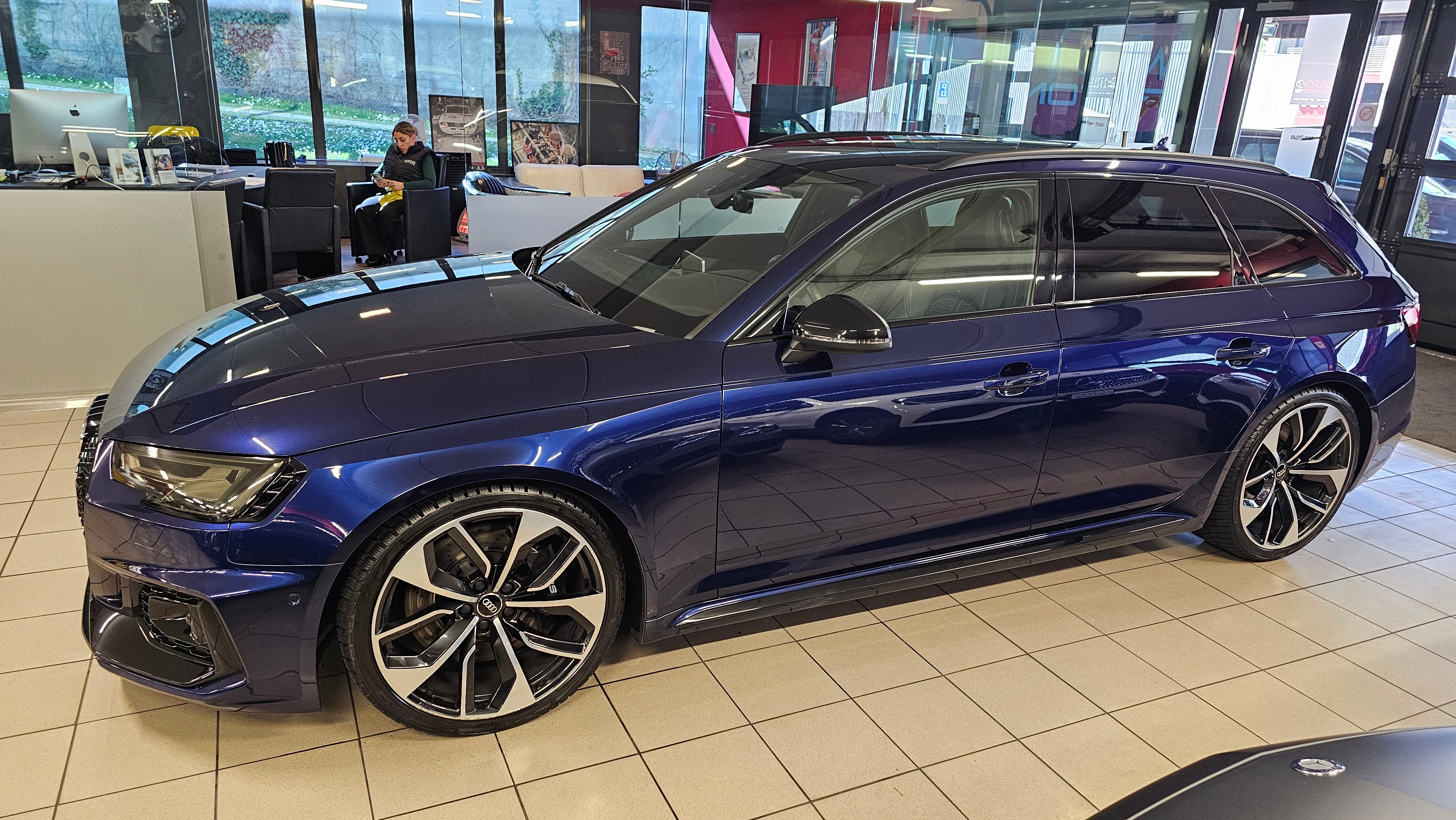 AUDI RS4 Avant 2.9 TFSI quattro tiptronic