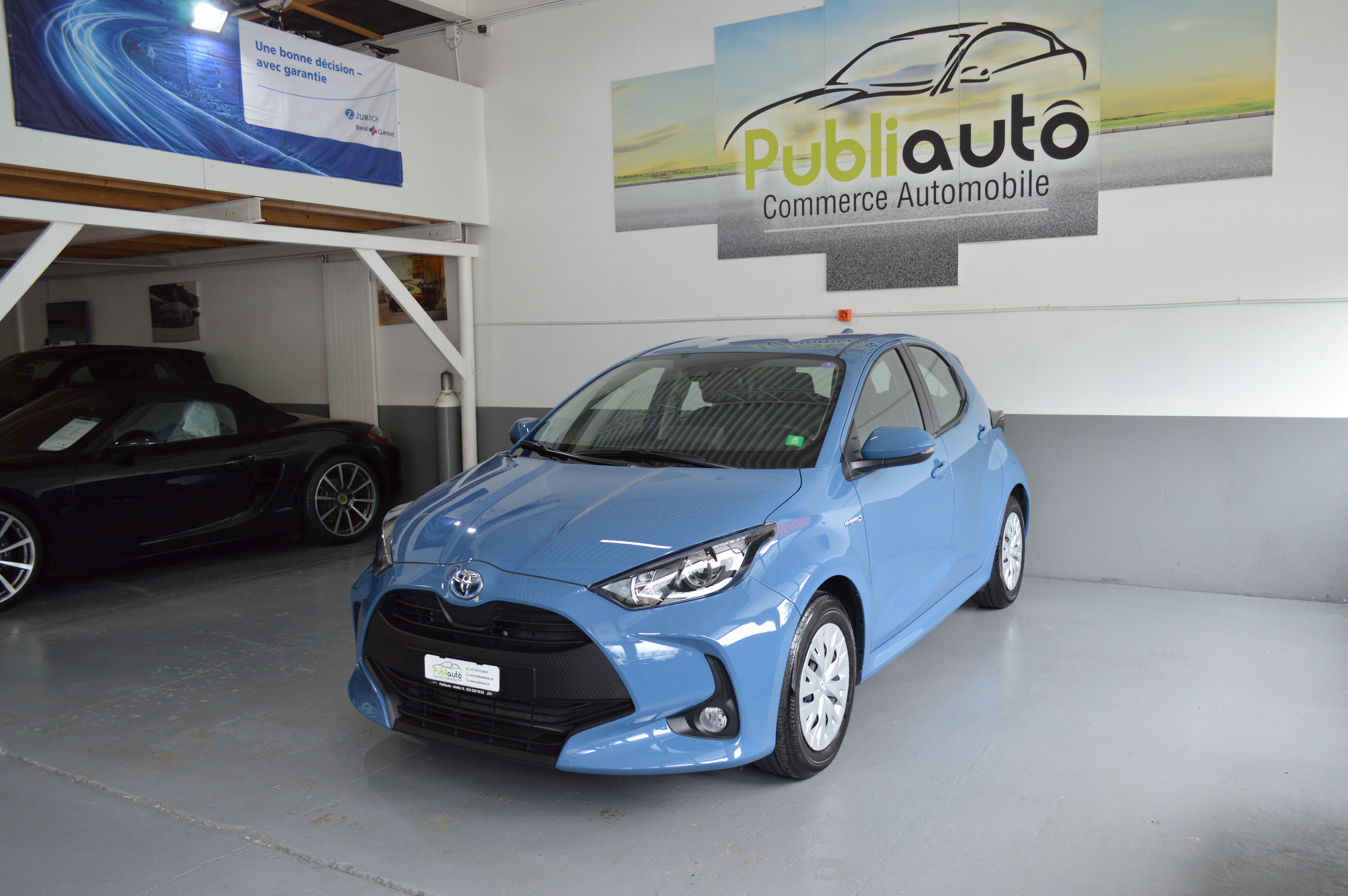 TOYOTA Yaris 1.5 Comfort e-CVT