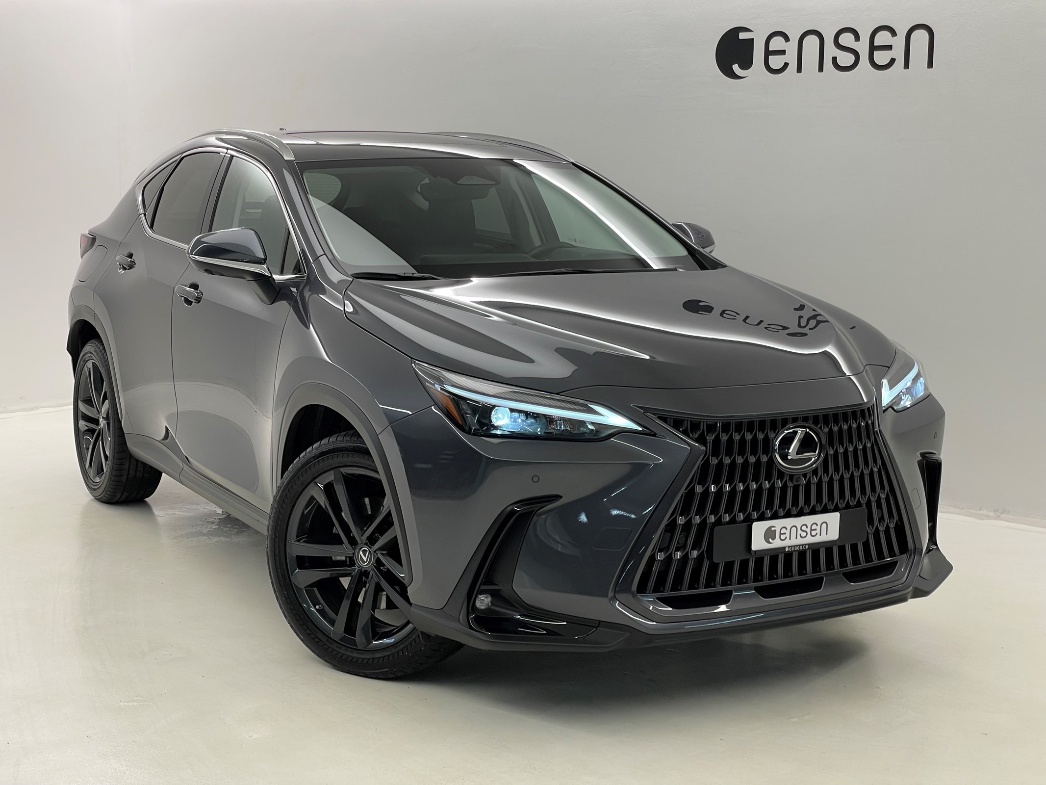 LEXUS NX 450h+ Comfort E-FOUR Plug-in-Hybrid