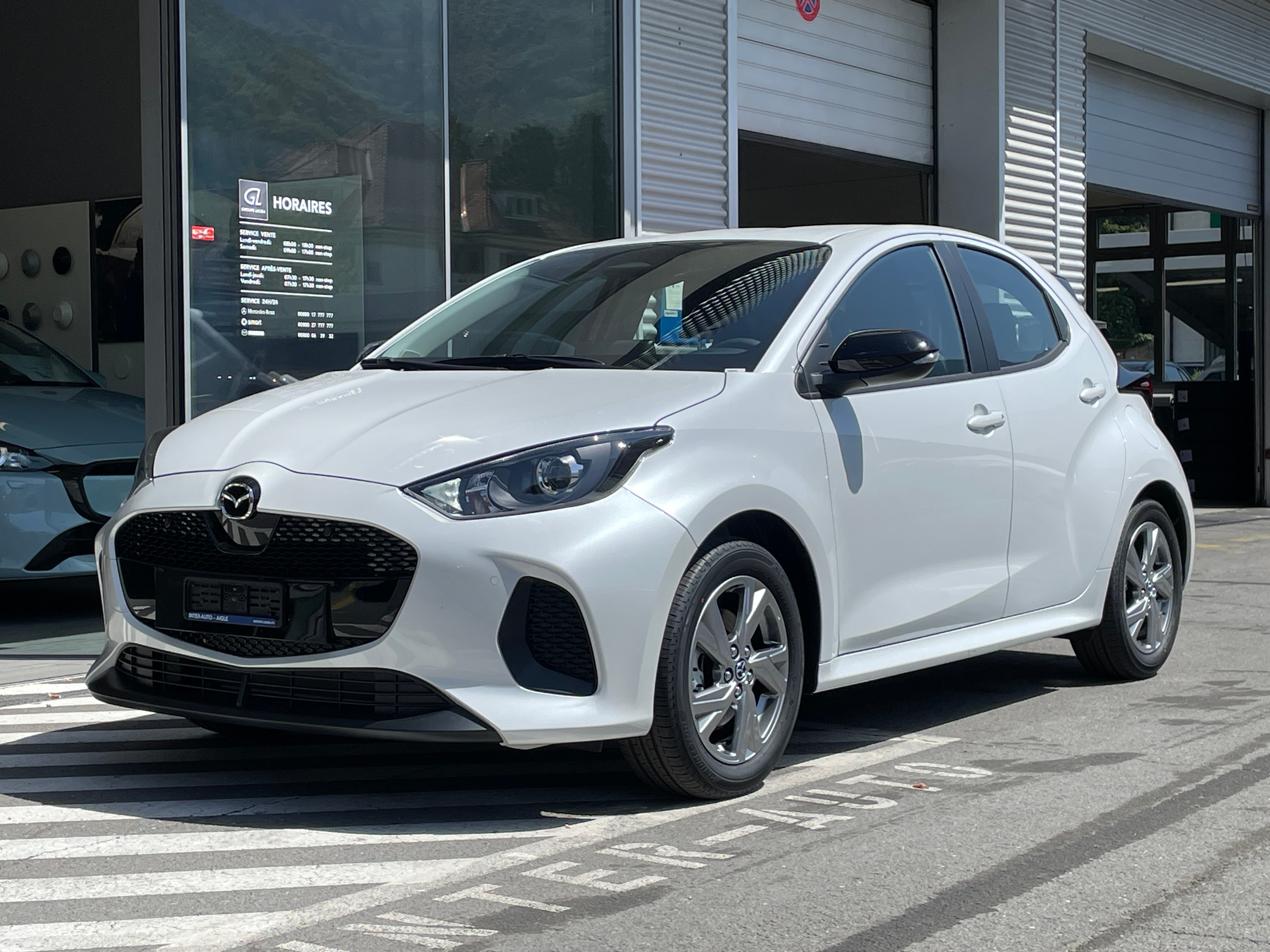 MAZDA 2 Hybrid Exclusive-line