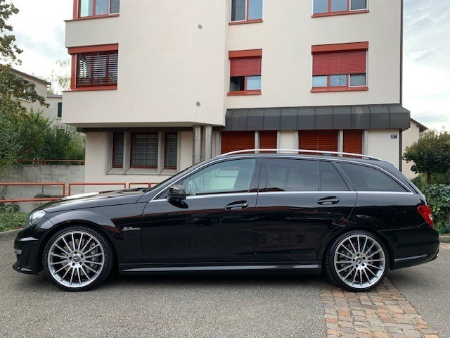 MERCEDES-BENZ C 63 AMG Avantgarde Speedshift MCT