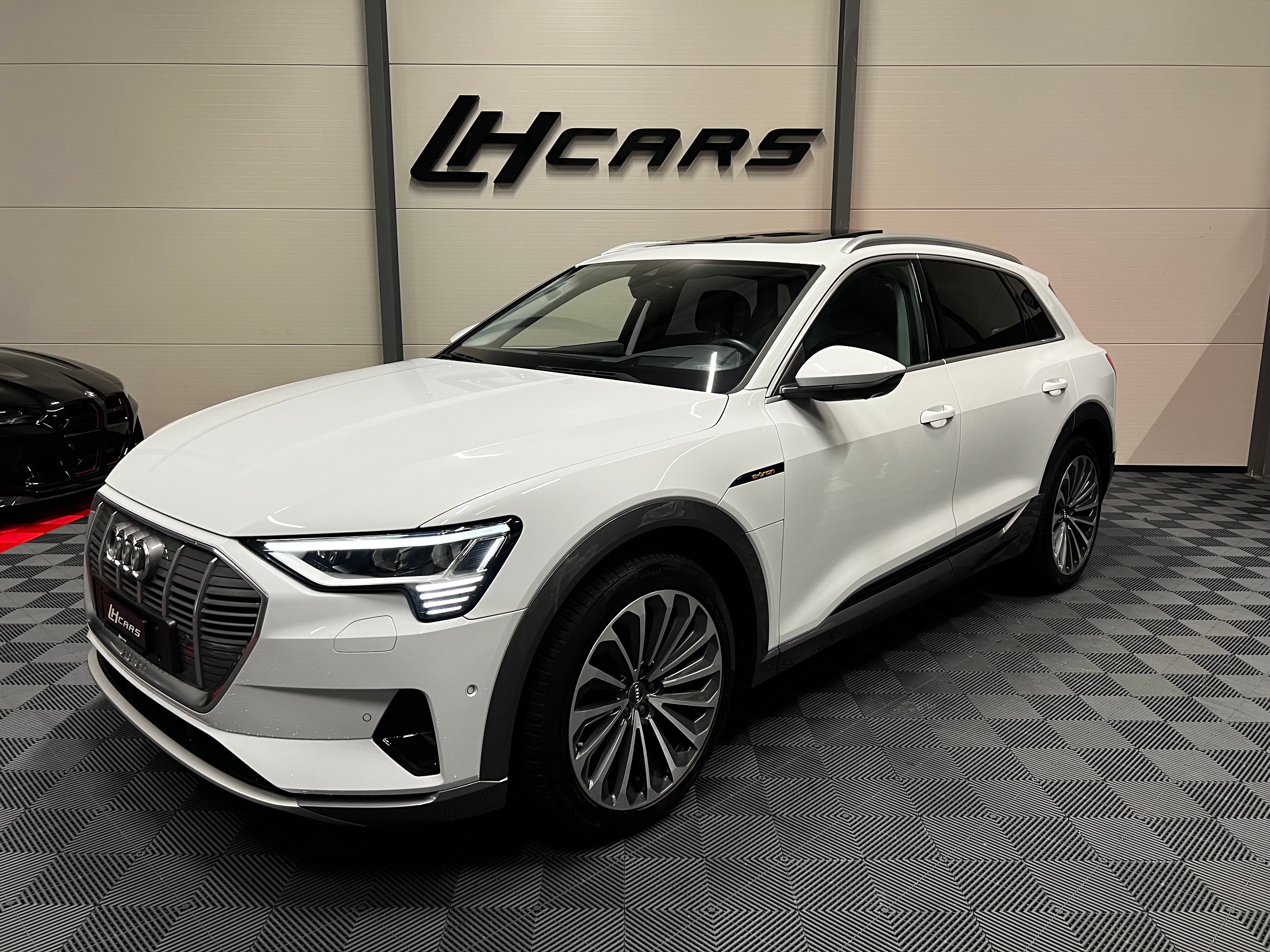 AUDI e-tron 55 Advanced quattro