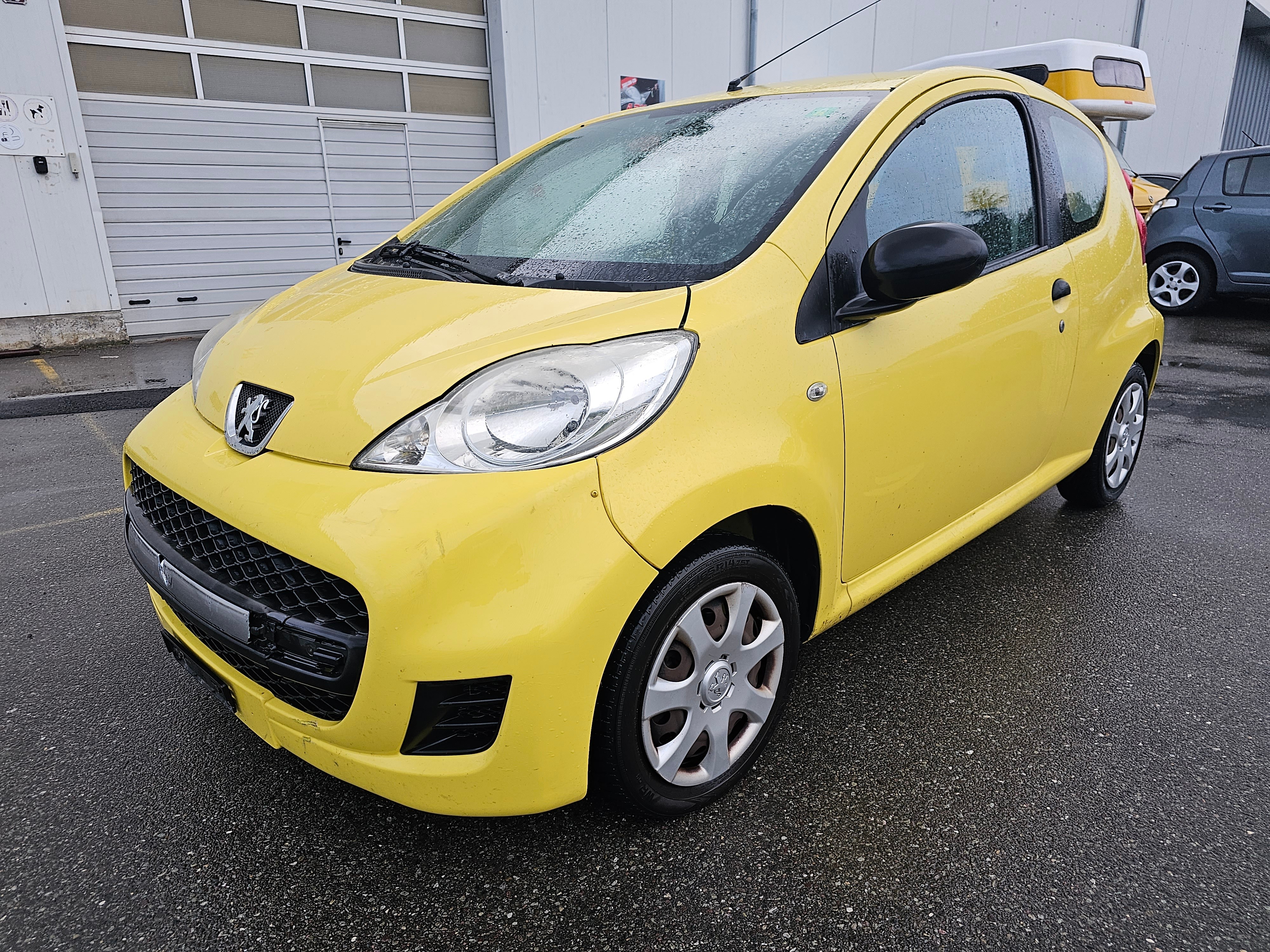 PEUGEOT 107 1.0 Trendy