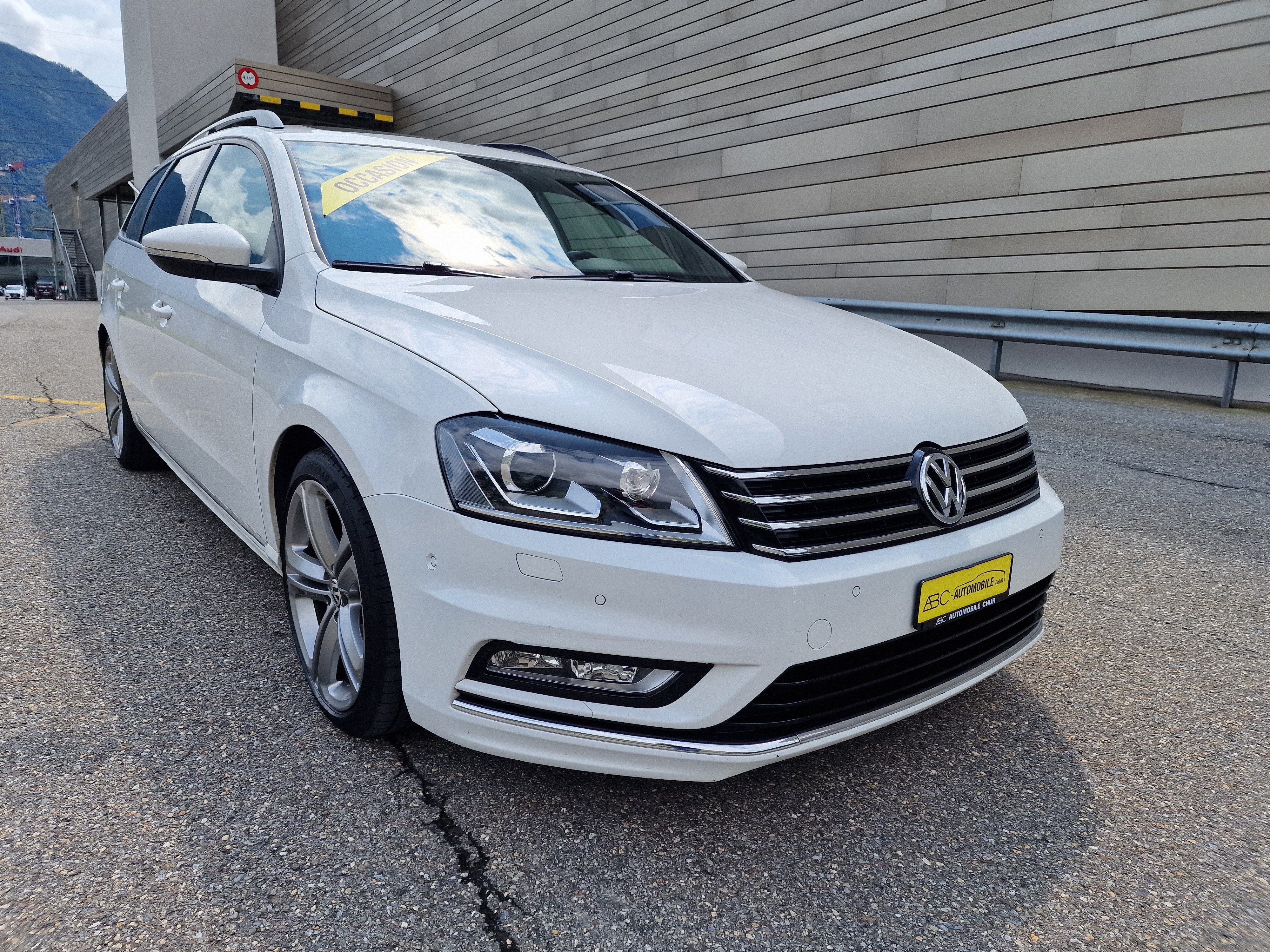 VW Passat Variant 2.0 TDI BMT R-Line DSG