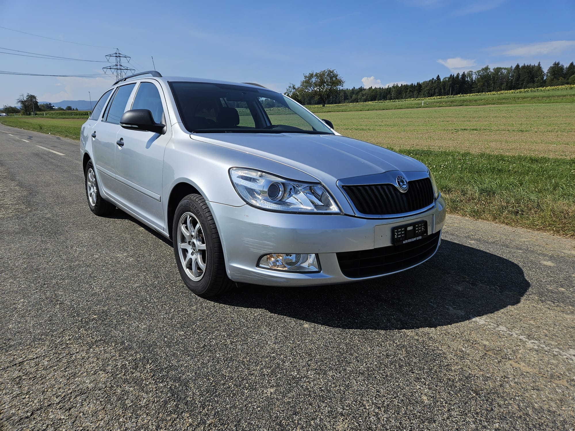 SKODA Octavia Combi 1.4 TSI Elegance DSG