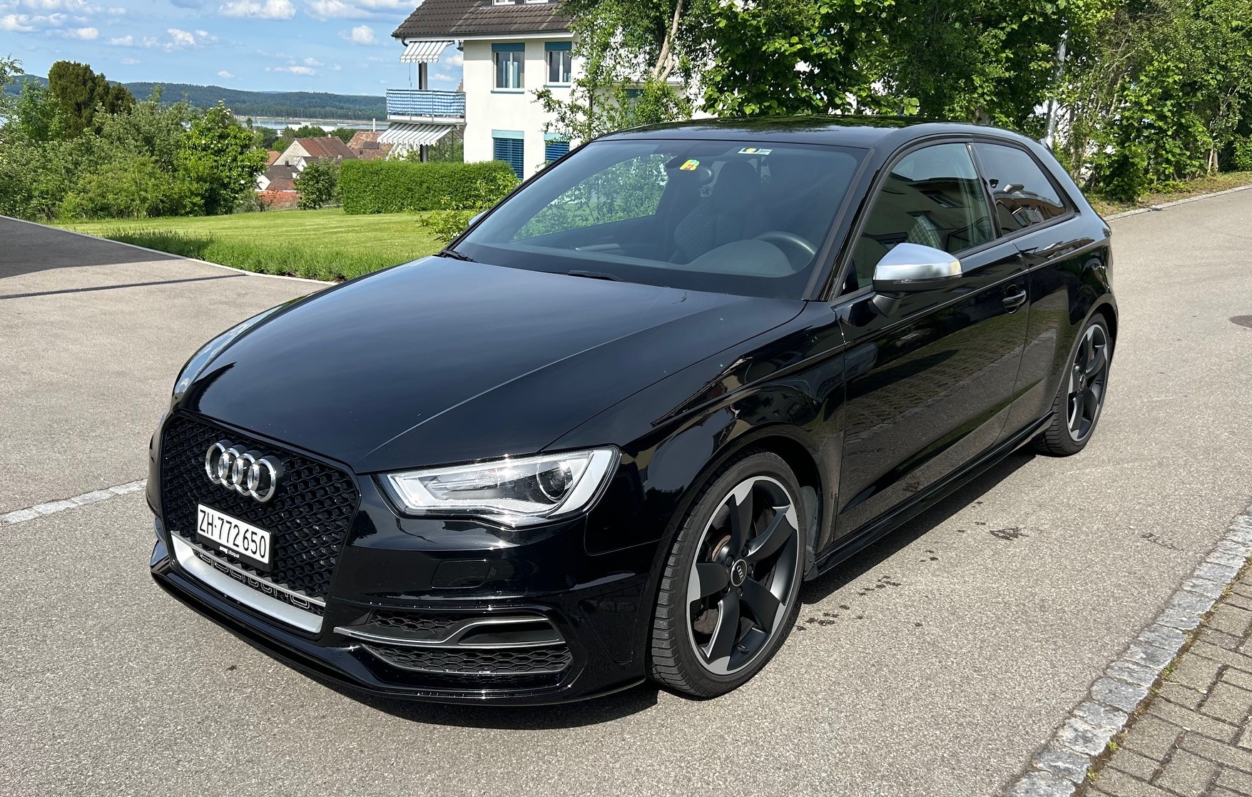 AUDI S3 2.0 TFSI quattro S-tronic