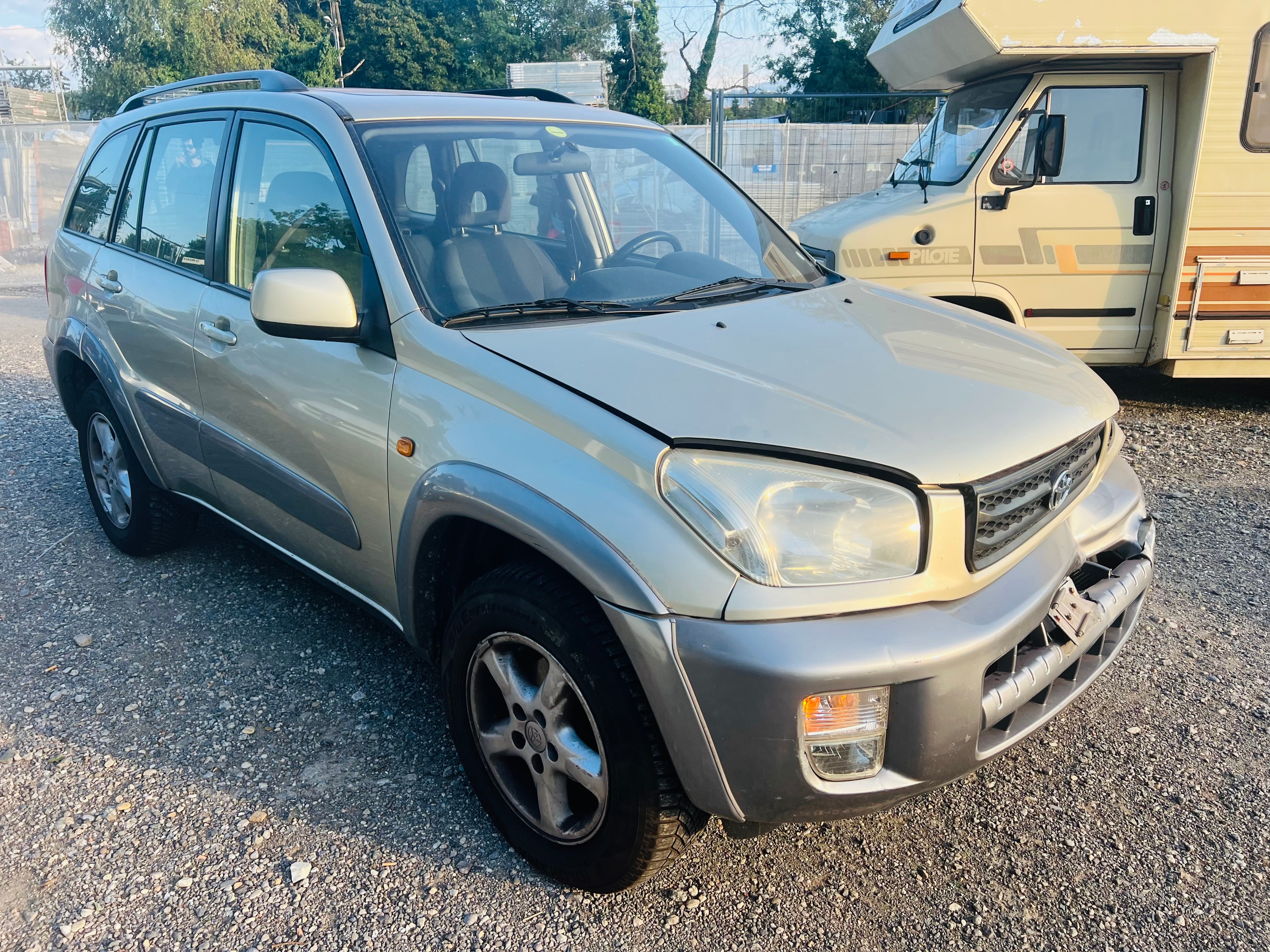 TOYOTA RAV-4 2.0 16V Linea Sol